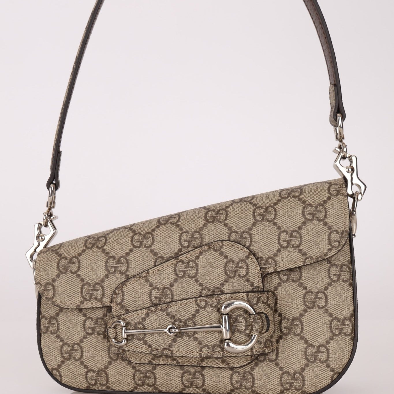 Gucci x Billie Eilish 1955 Horsebit Chain Shoulder Bag - FashioNica