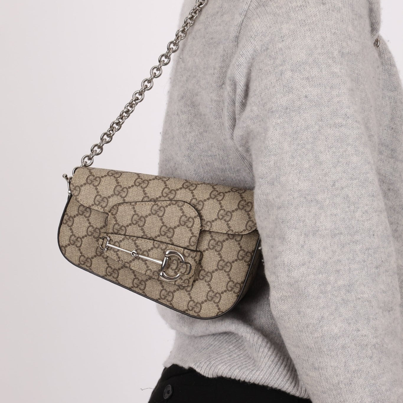 Gucci x Billie Eilish 1955 Horsebit Chain Shoulder Bag - FashioNica