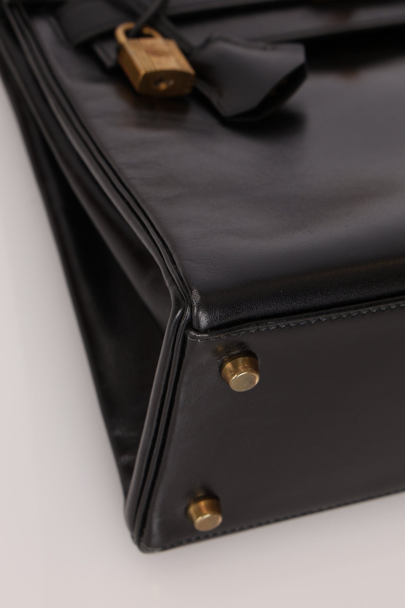 Hermès 1964 Noir Box Calf Retourne Kelly 28 - FashioNica