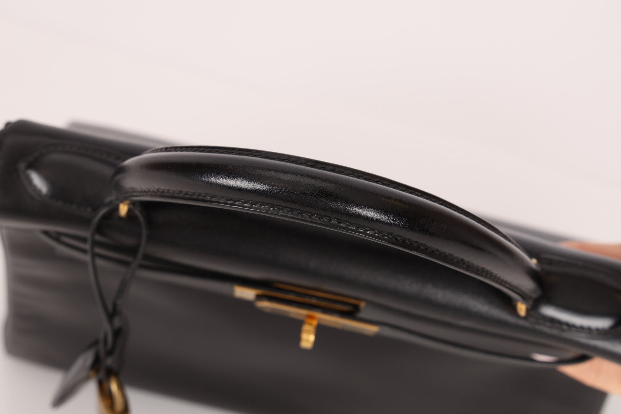 Hermès 1964 Noir Box Calf Retourne Kelly 28 - FashioNica