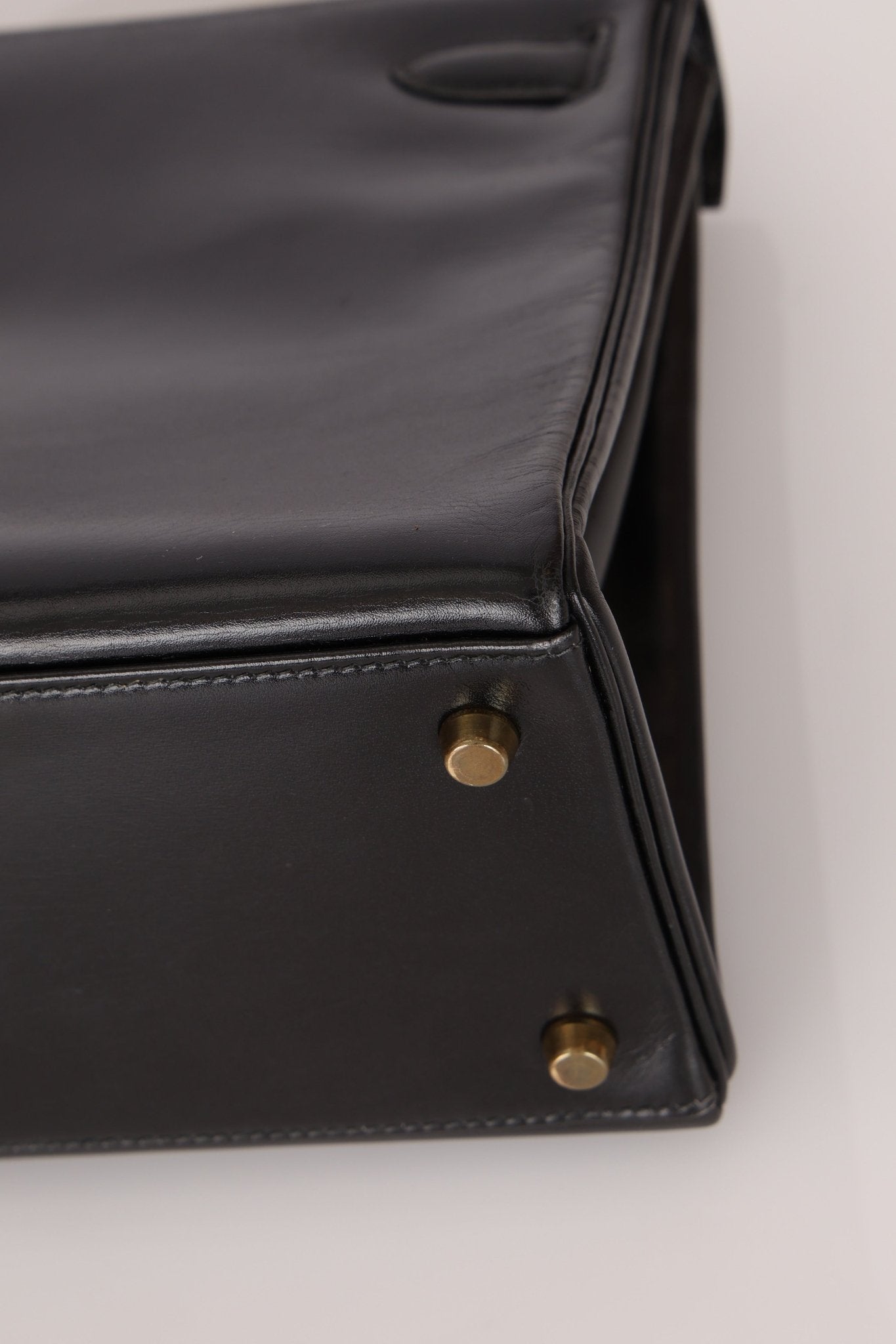 Hermès 1964 Noir Box Calf Retourne Kelly 28 - FashioNica