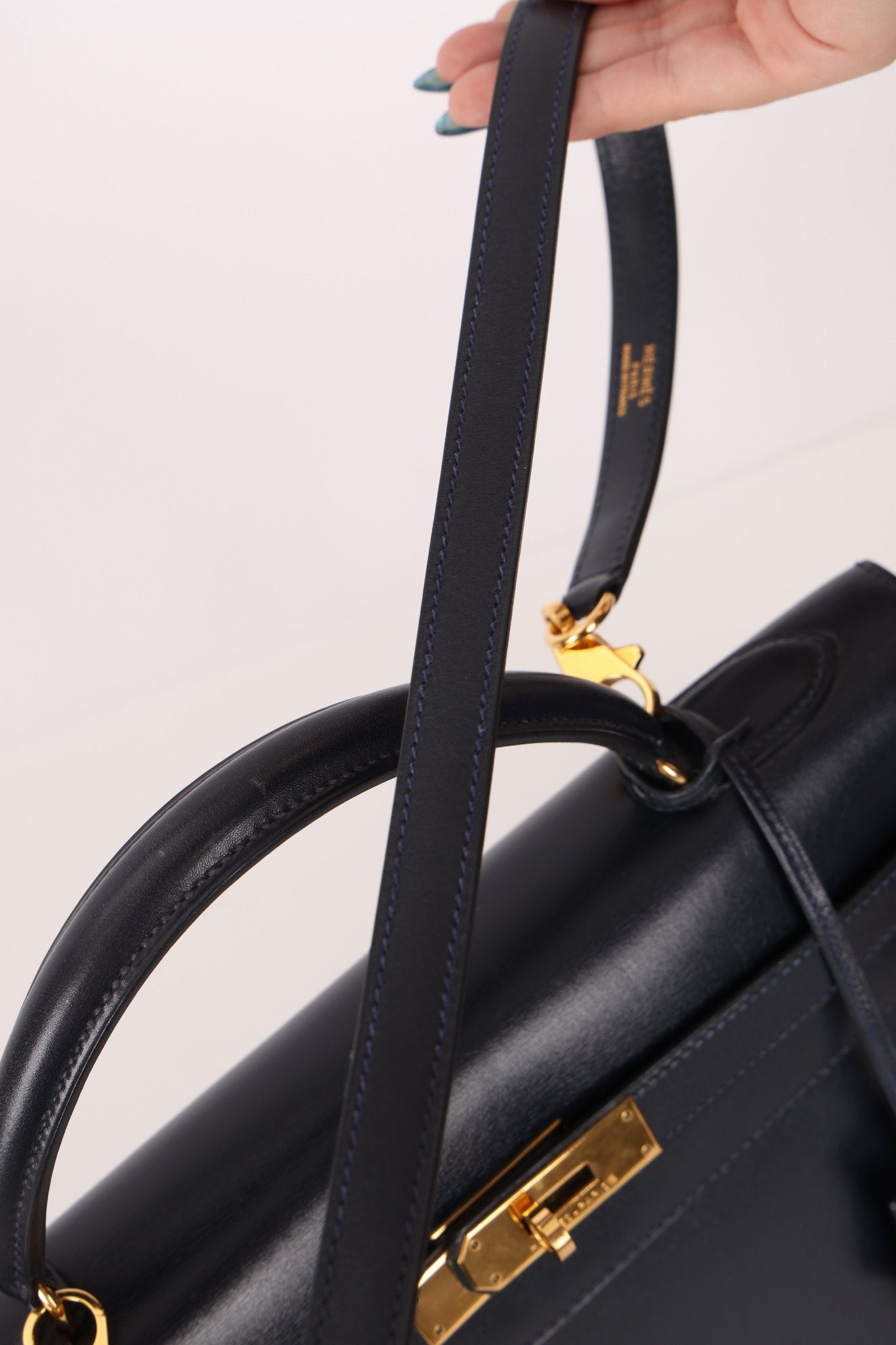 Hermès 1966 Bleu Marine Boxcalf Sellier Kelly 32 GHW - FashioNica