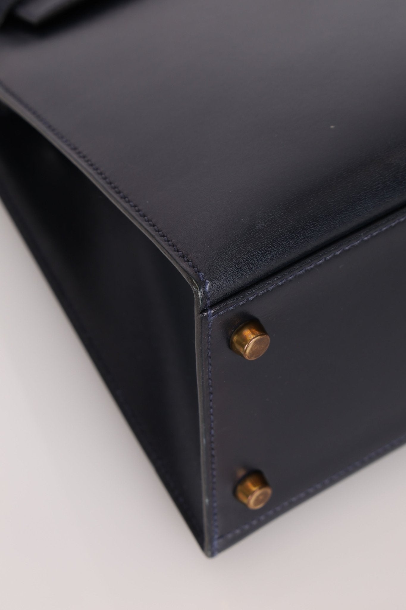 Hermès 1966 Bleu Marine Boxcalf Sellier Kelly 32 GHW - FashioNica