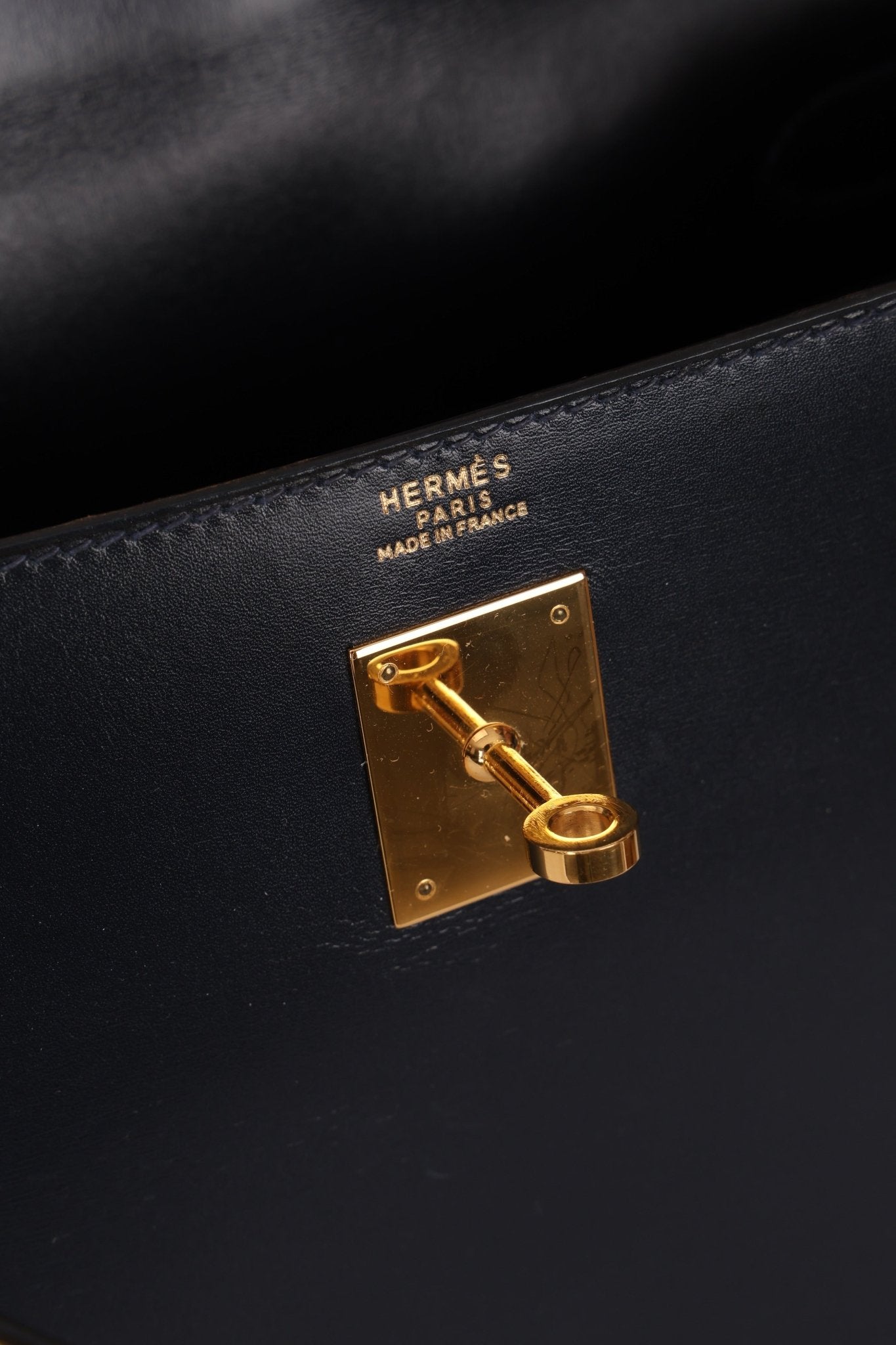 Hermès 1966 Bleu Marine Boxcalf Sellier Kelly 32 GHW - FashioNica