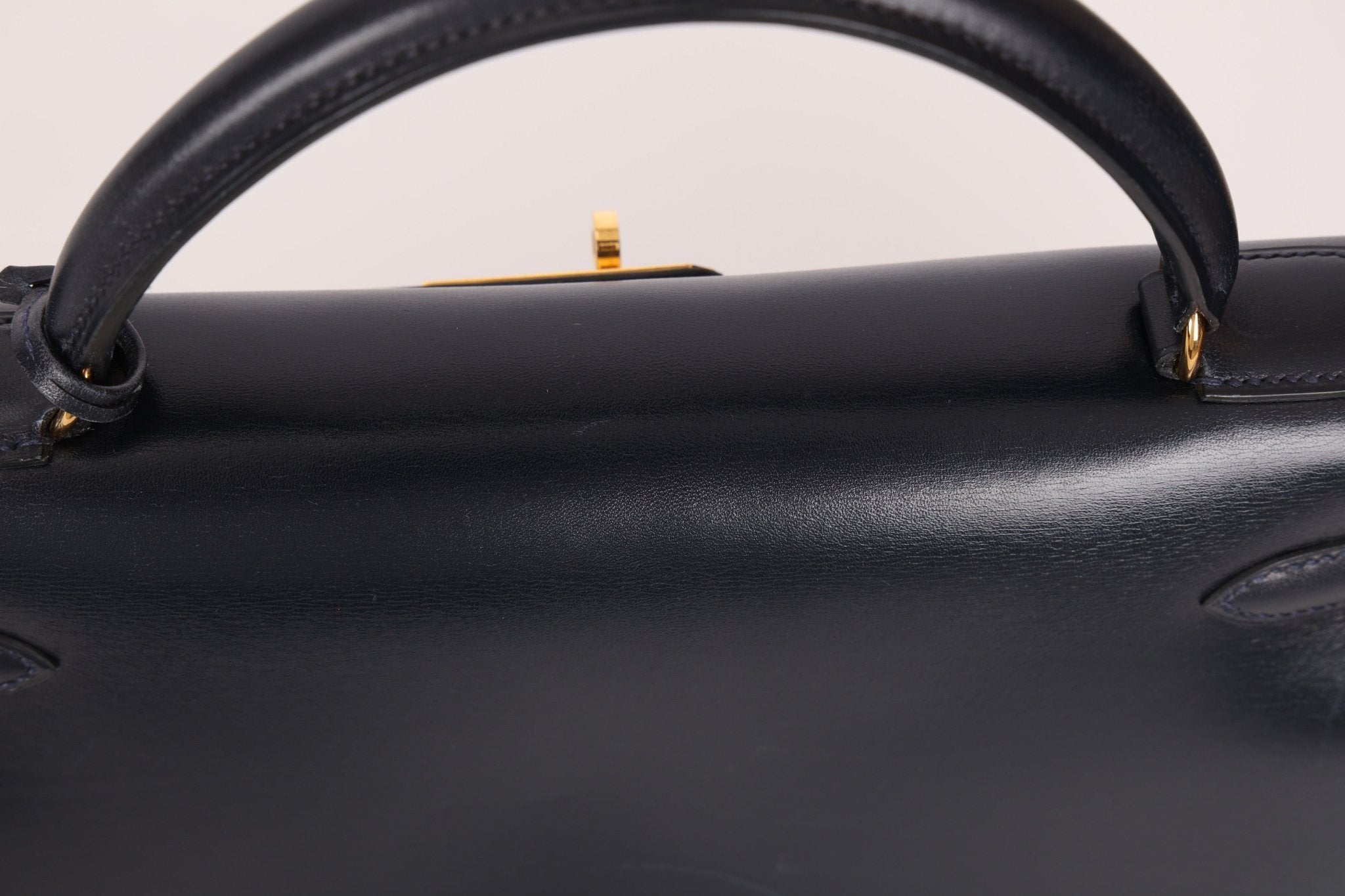 Hermès 1966 Bleu Marine Boxcalf Sellier Kelly 32 GHW - FashioNica