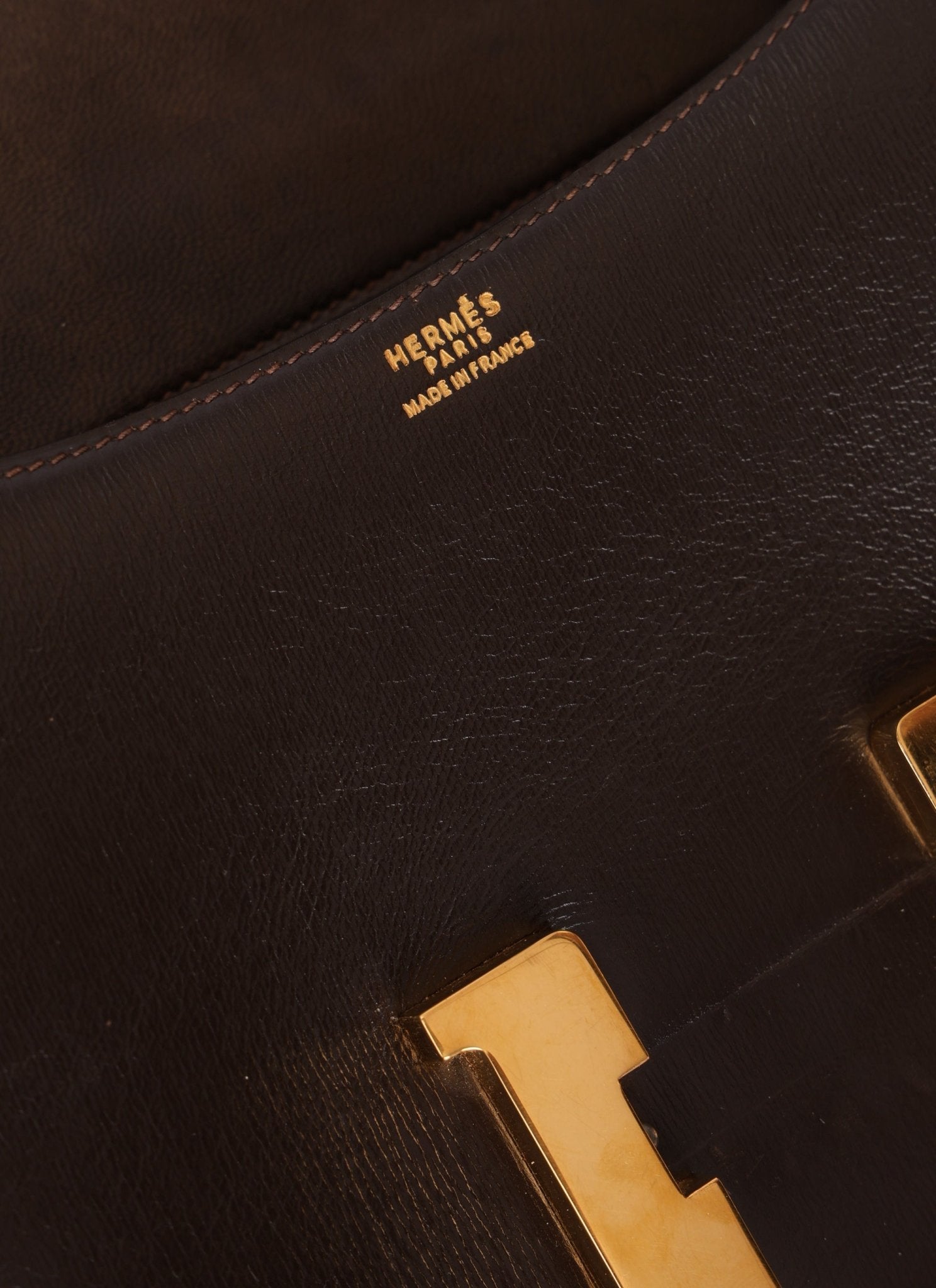 Hermès 1976 Chocolate Constance 23 GHW - FashioNica