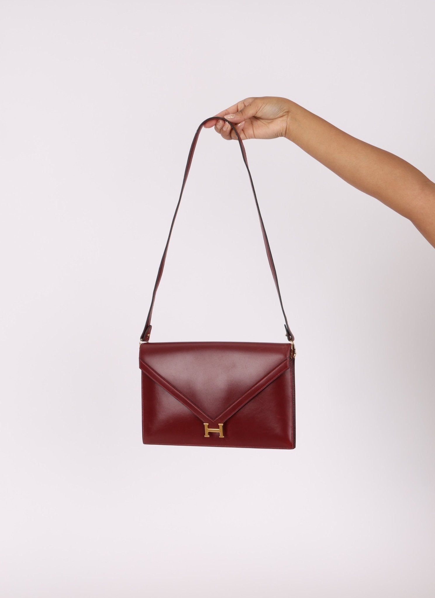 Hermès 1977 Rouge Boxcalf 2 - Way Lydie Bag GHW - FashioNica