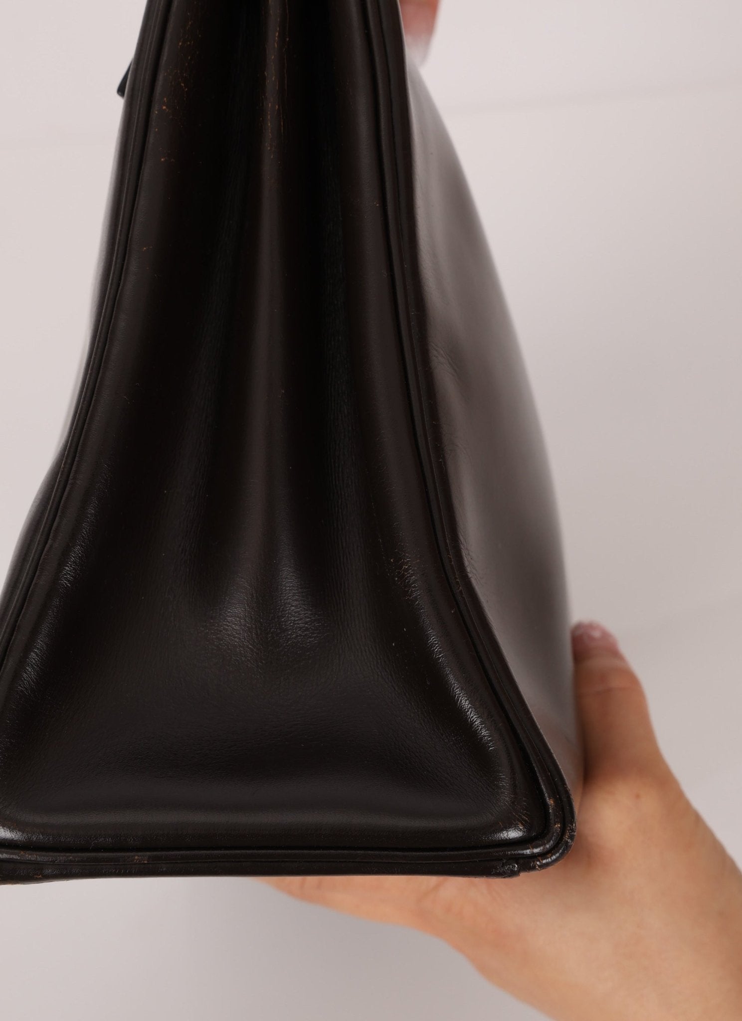 Hermès 1979 Chocolate Box Retourne Kelly 32 with Strap - FashioNica