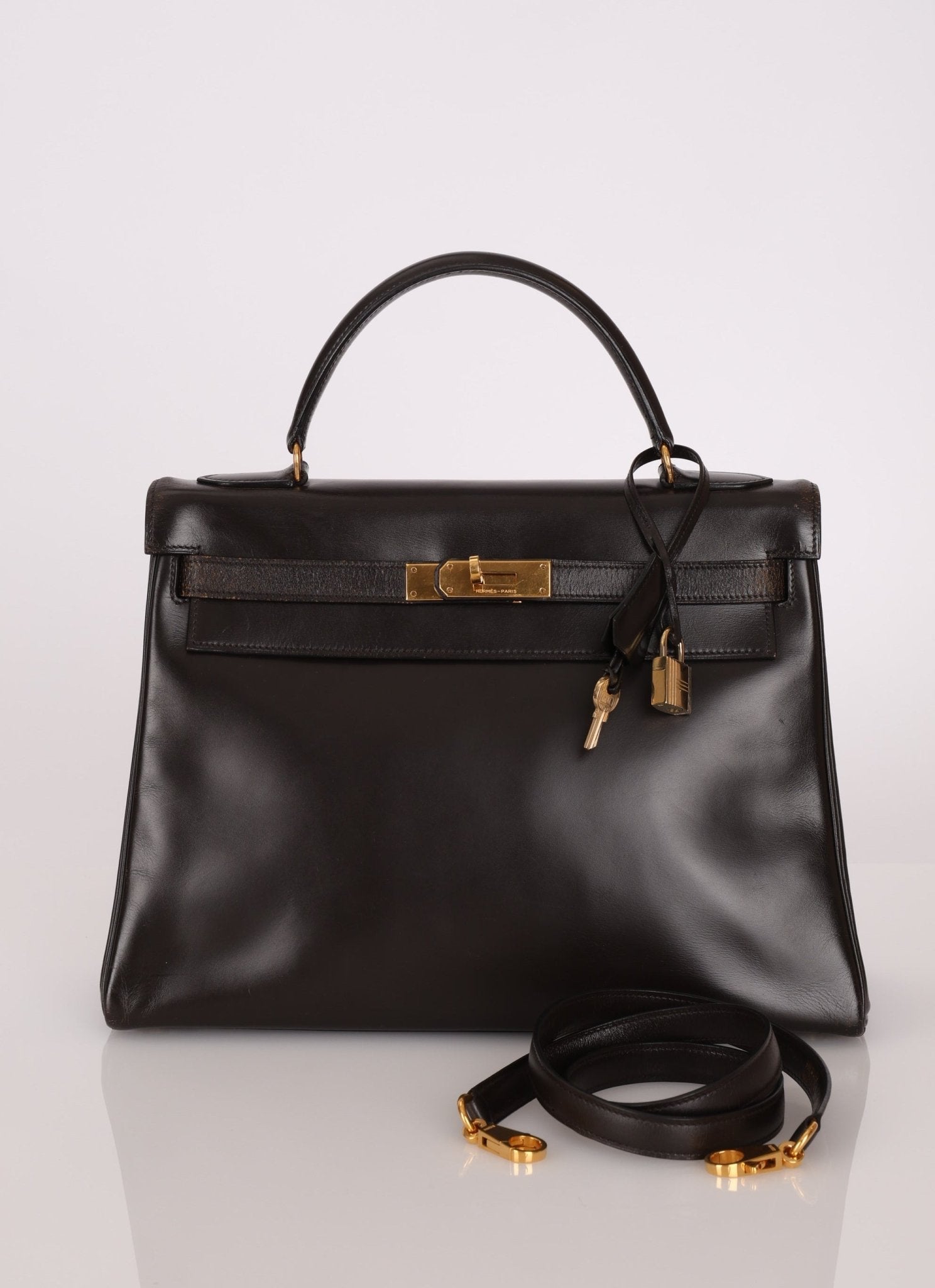 Hermès 1979 Chocolate Box Retourne Kelly 32 with Strap - FashioNica