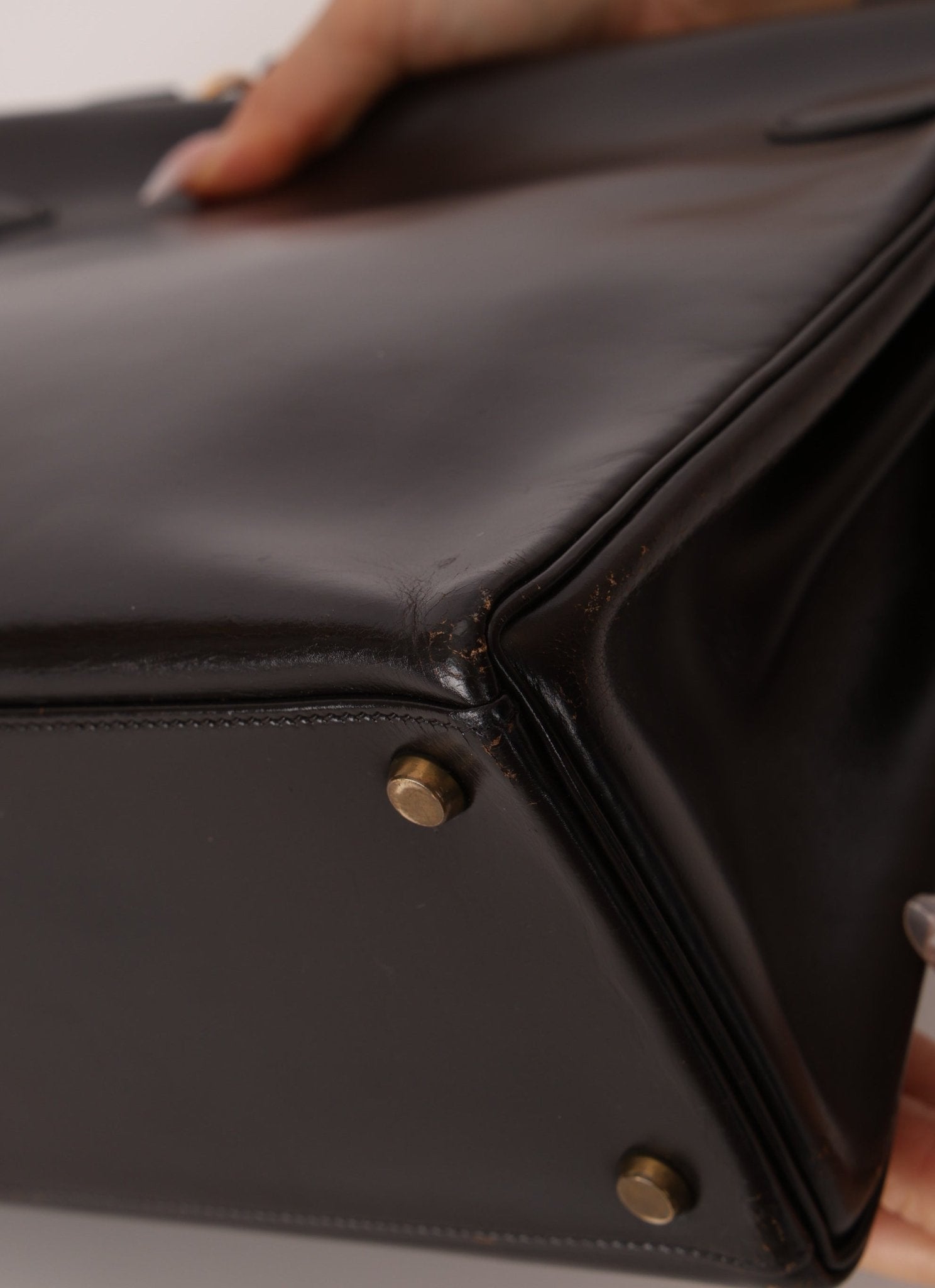 Hermès 1979 Chocolate Box Retourne Kelly 32 with Strap - FashioNica