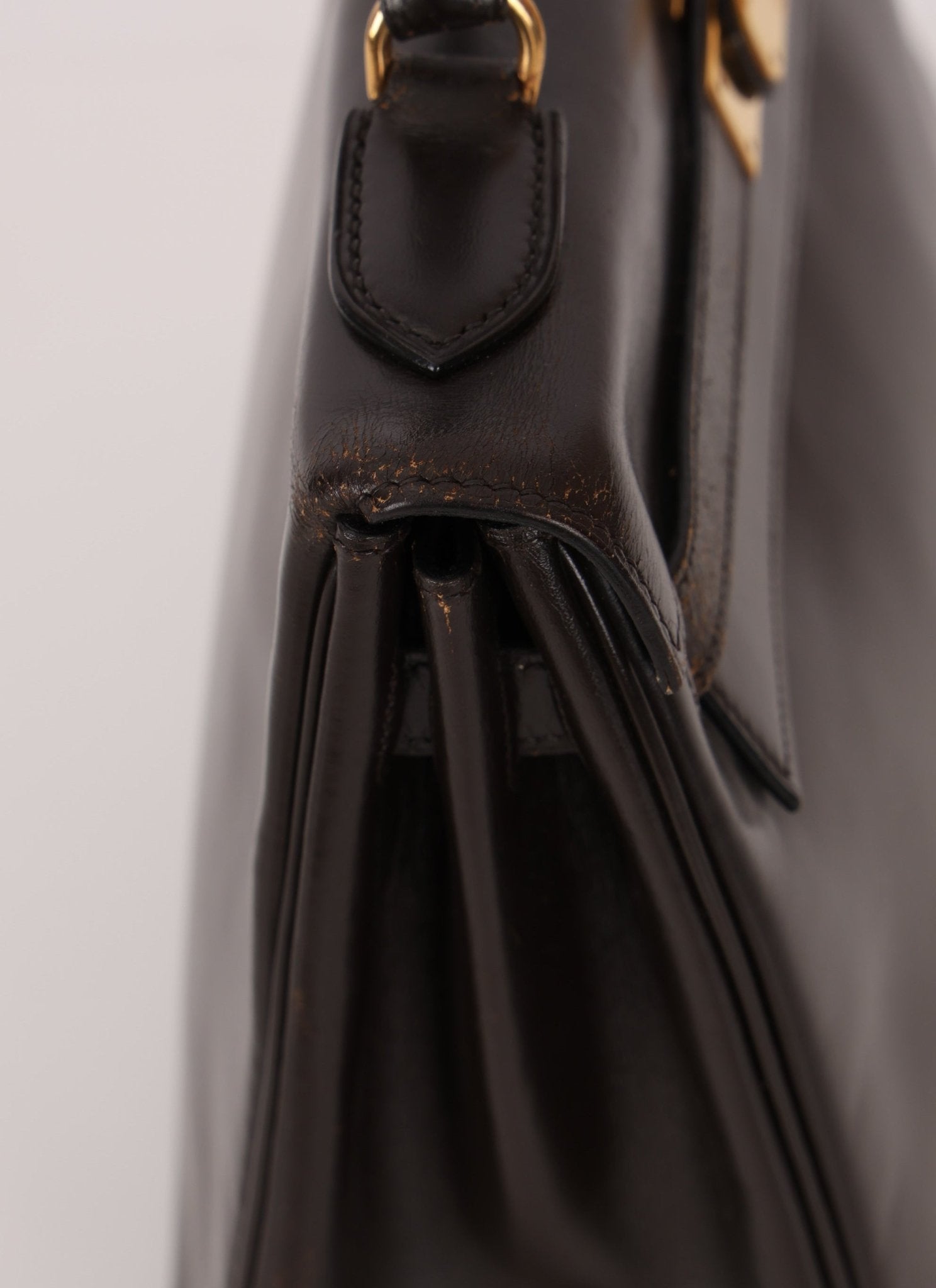 Hermès 1979 Chocolate Box Retourne Kelly 32 with Strap - FashioNica