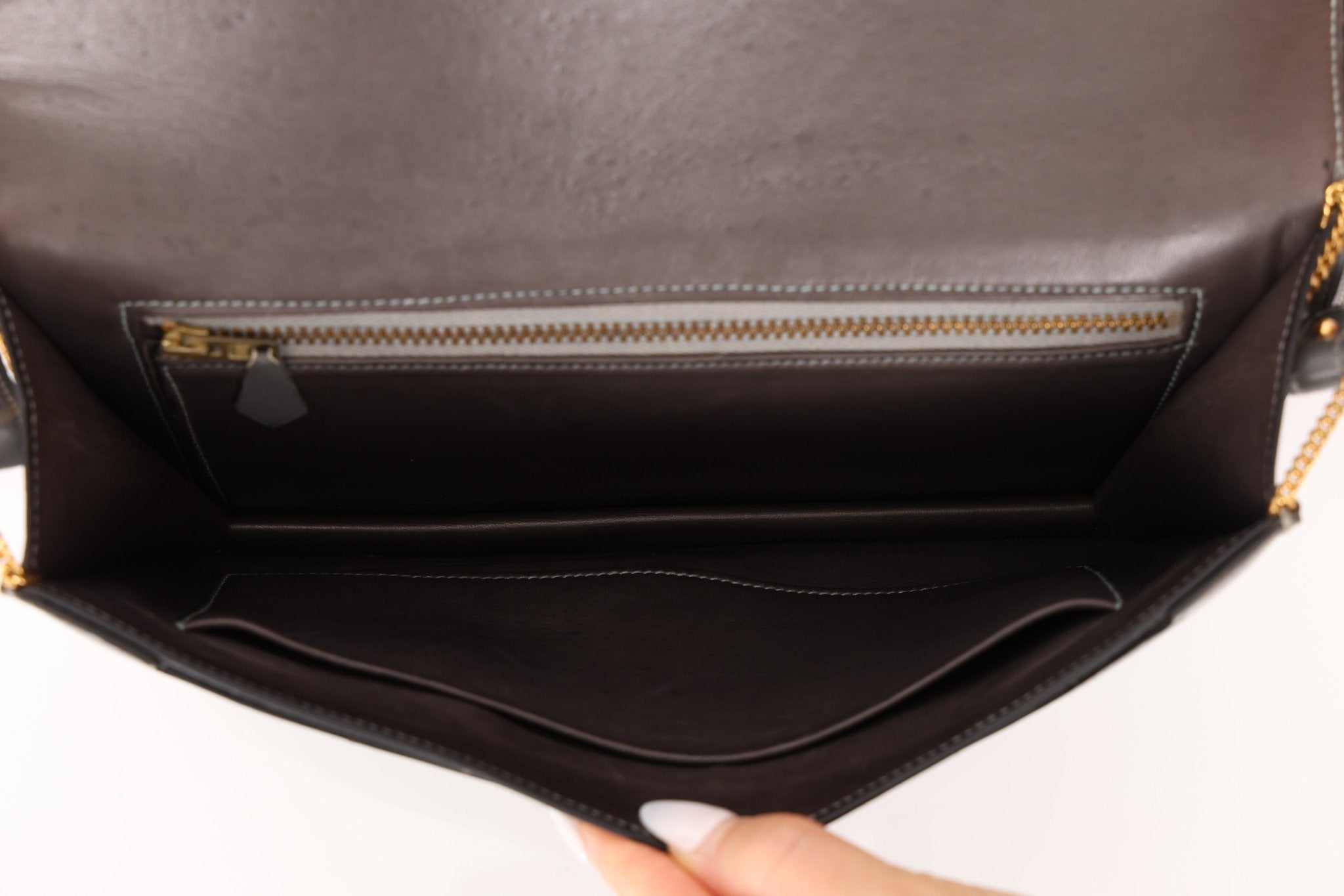 Hermès 1982 Graphite Box Lydie GHW - FashioNica