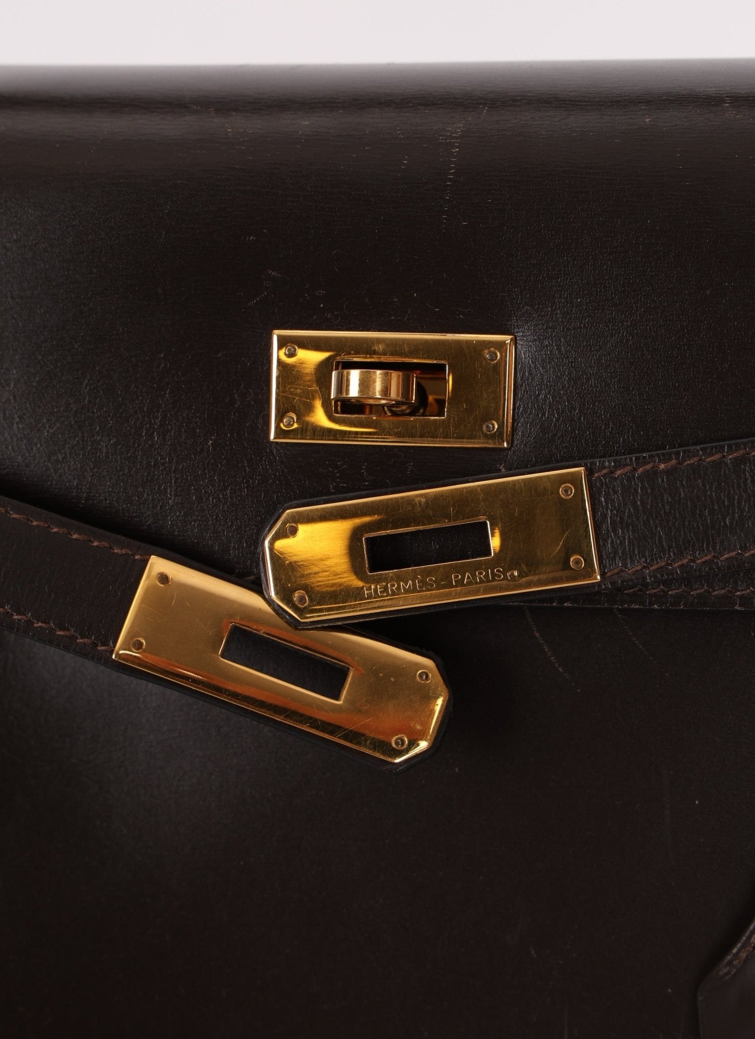 Hermès 1991 Chocolate Box Kelly 35 GHW - FashioNica