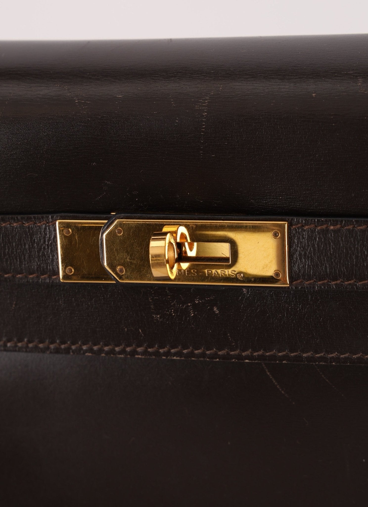 Hermès 1991 Chocolate Box Kelly 35 GHW - FashioNica