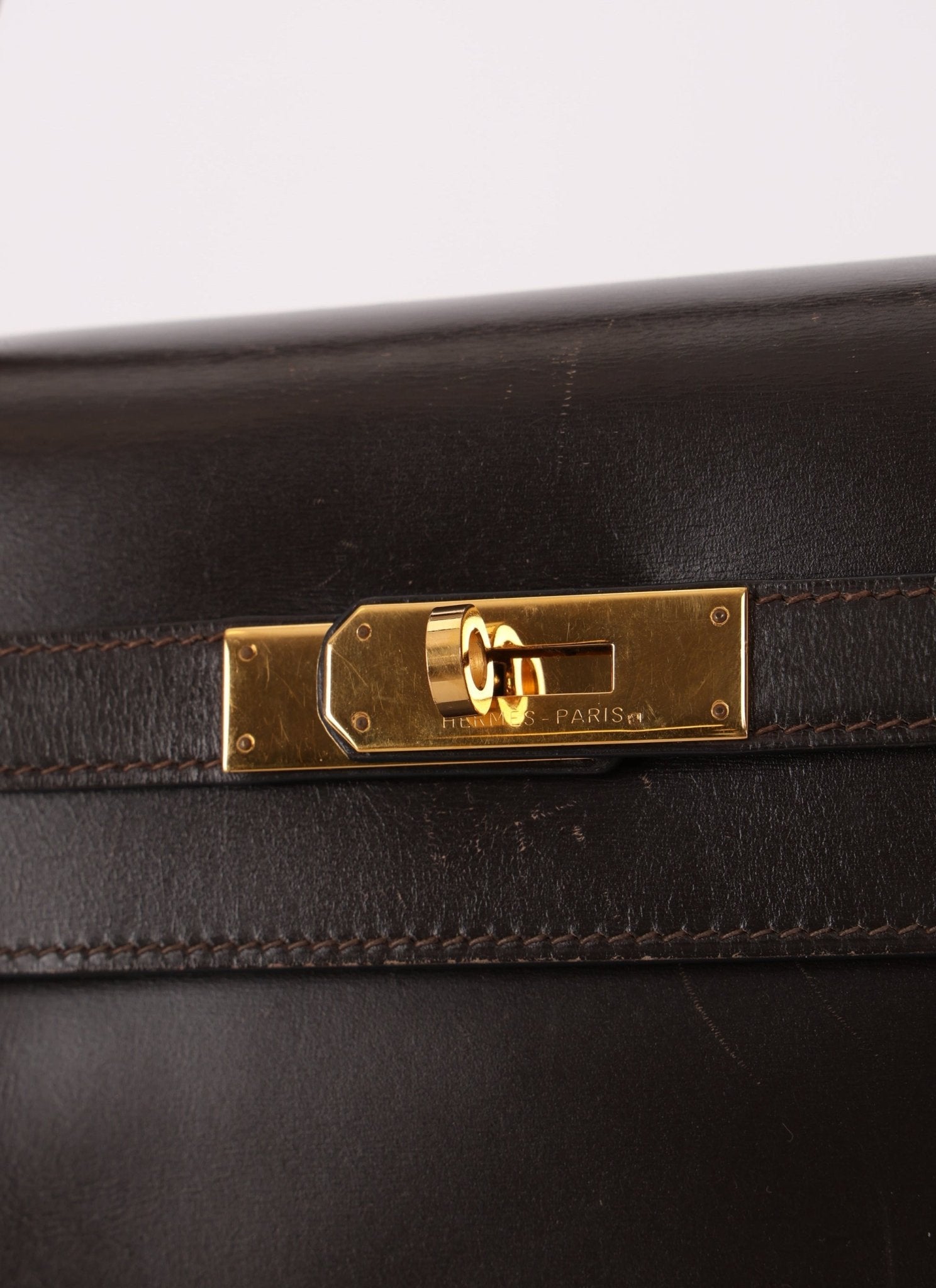 Hermès 1991 Chocolate Box Kelly 35 GHW - FashioNica