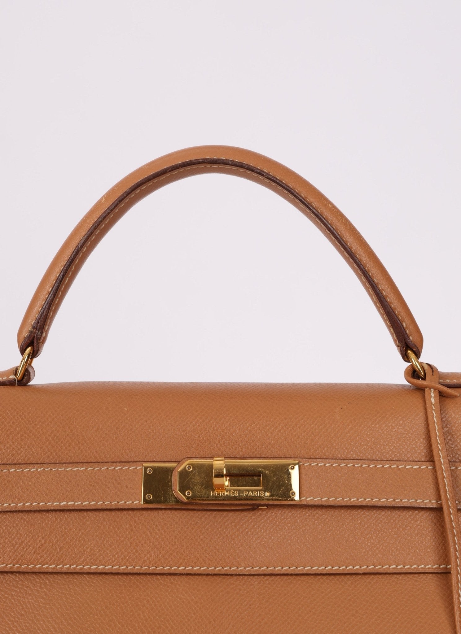 Hermès 1992 Natural Courchevel Retourne Kelly 32 GHW with Strap - FashioNica