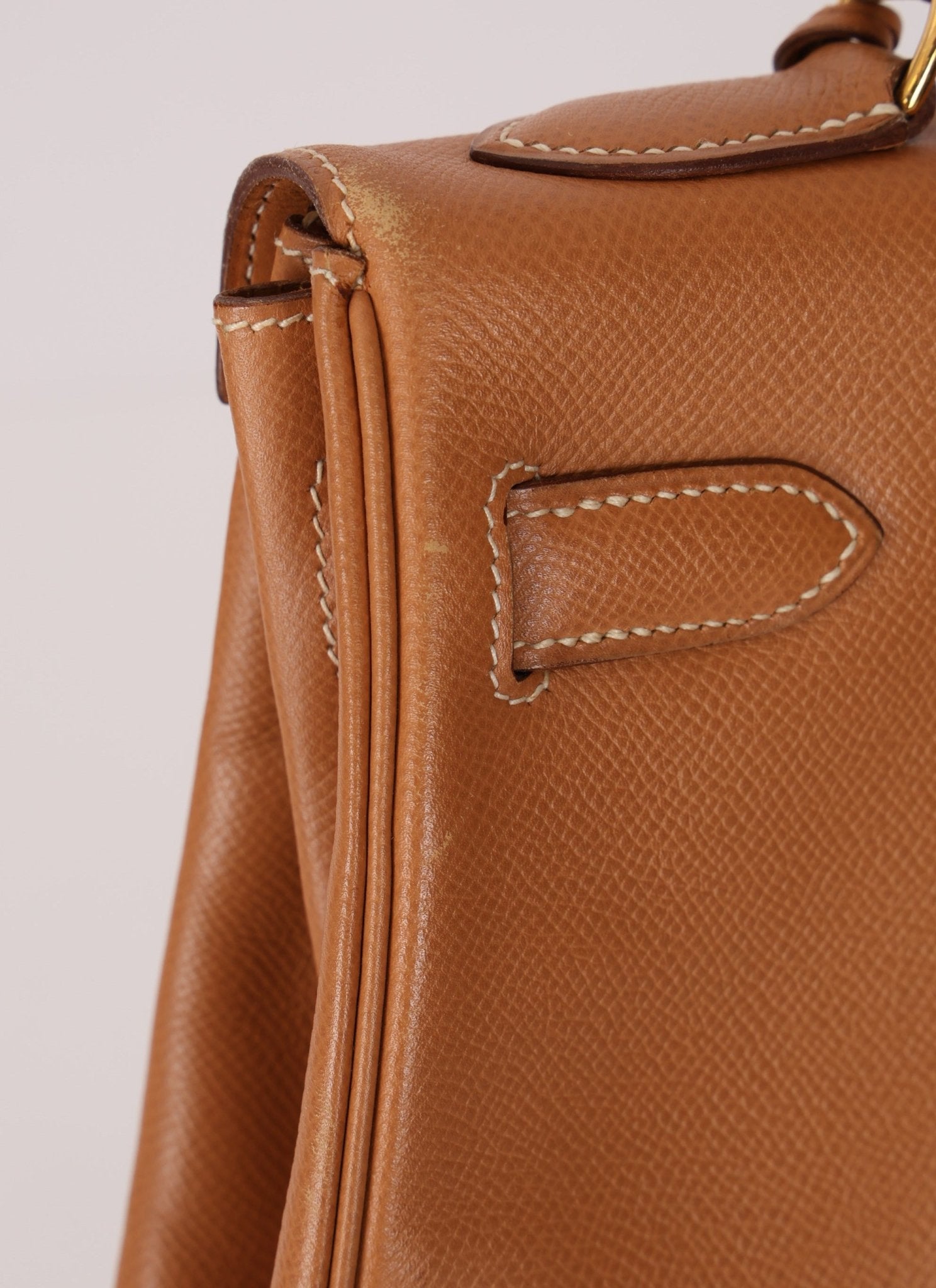 Hermès 1992 Natural Courchevel Retourne Kelly 32 GHW with Strap - FashioNica