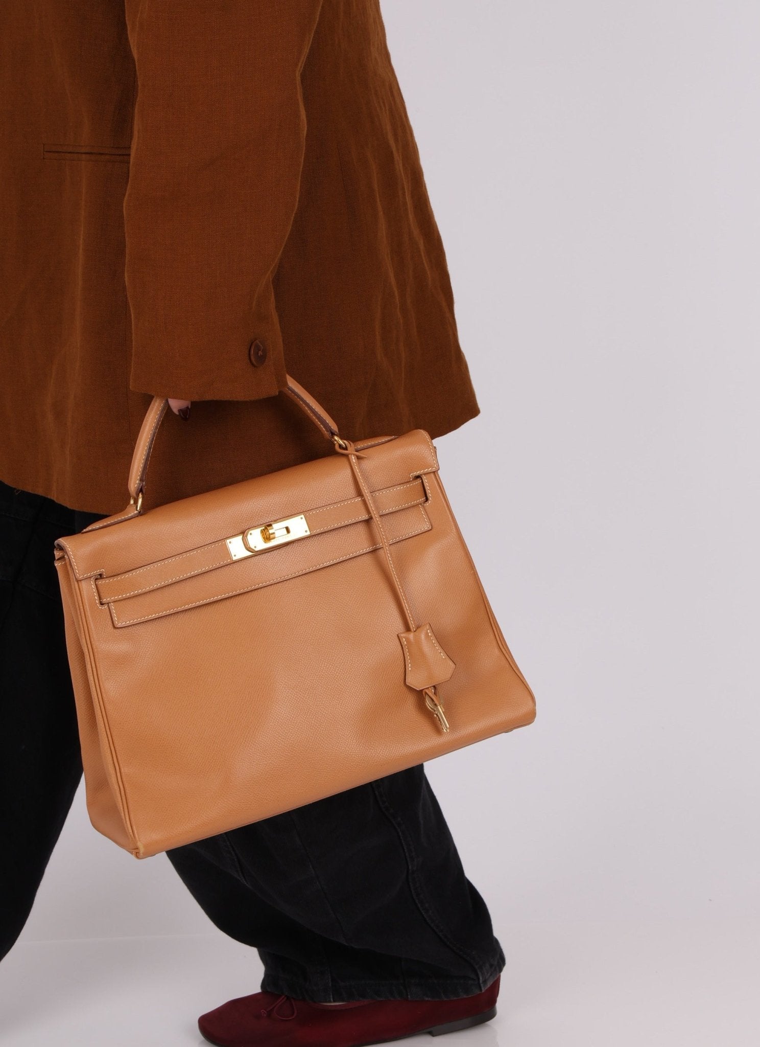 Hermès 1992 Natural Courchevel Retourne Kelly 32 GHW with Strap - FashioNica