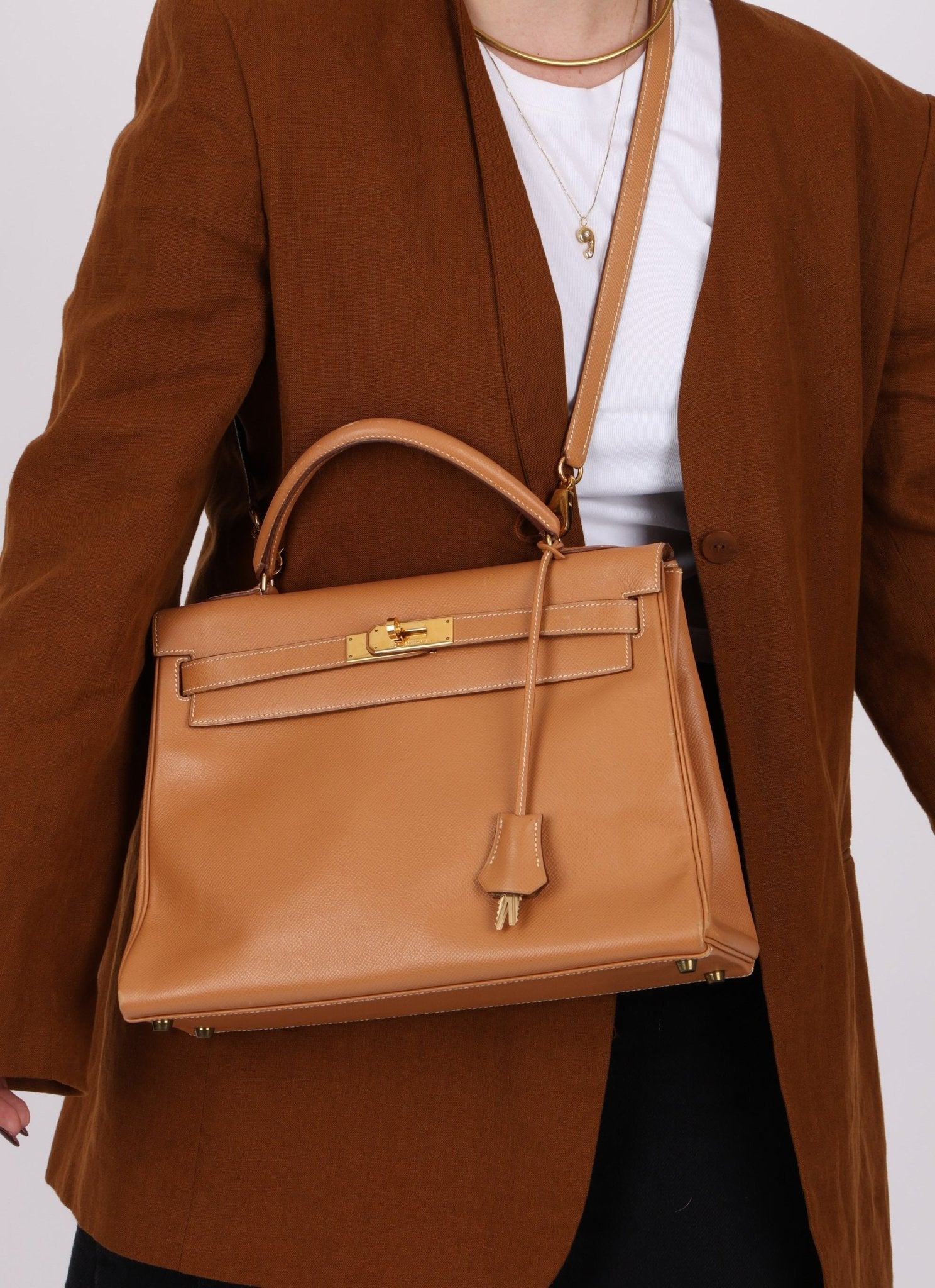 Hermès 1992 Natural Courchevel Retourne Kelly 32 GHW with Strap - FashioNica