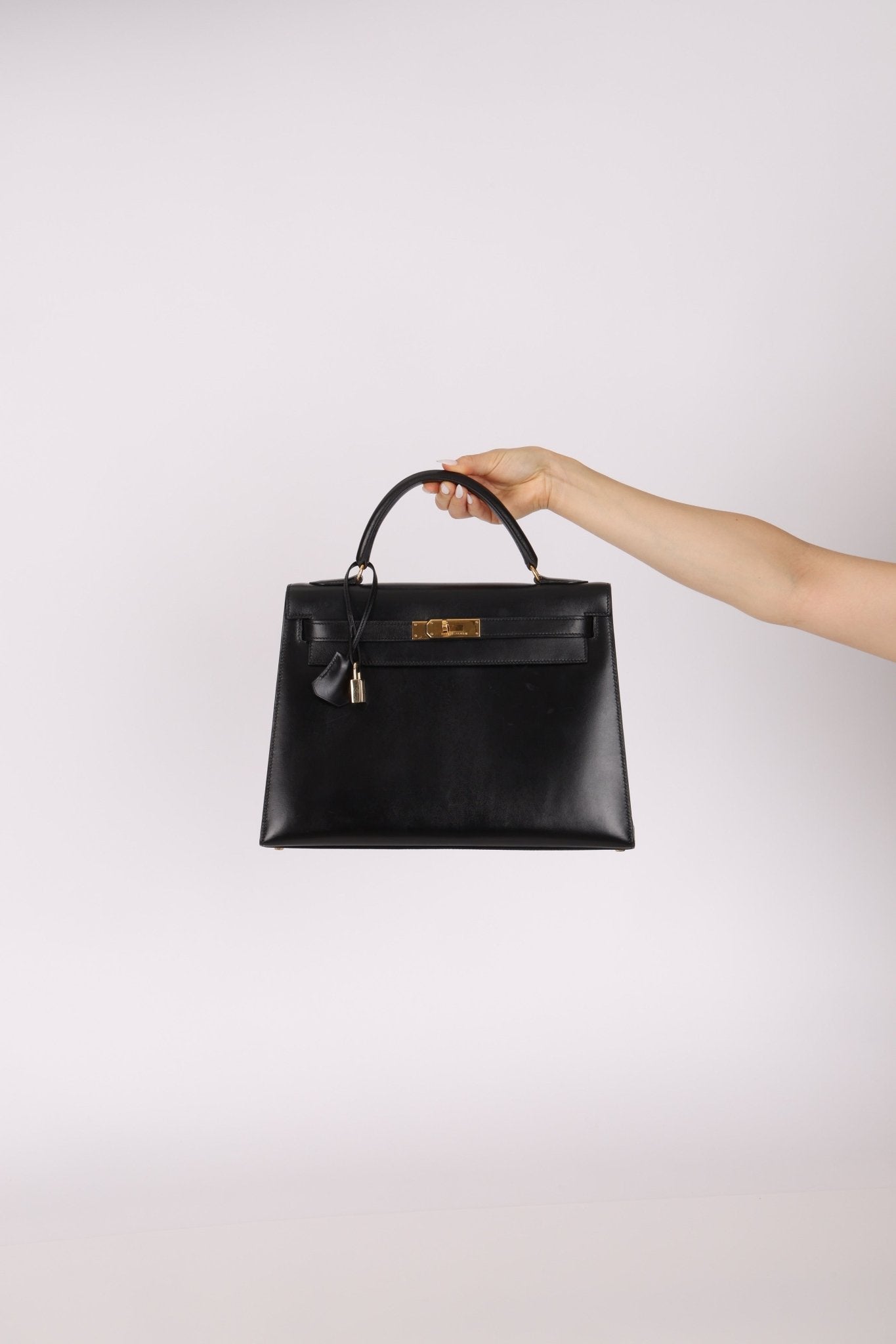 Hermès 1993 Black Box Sellier Kelly 32 GHW - FashioNica