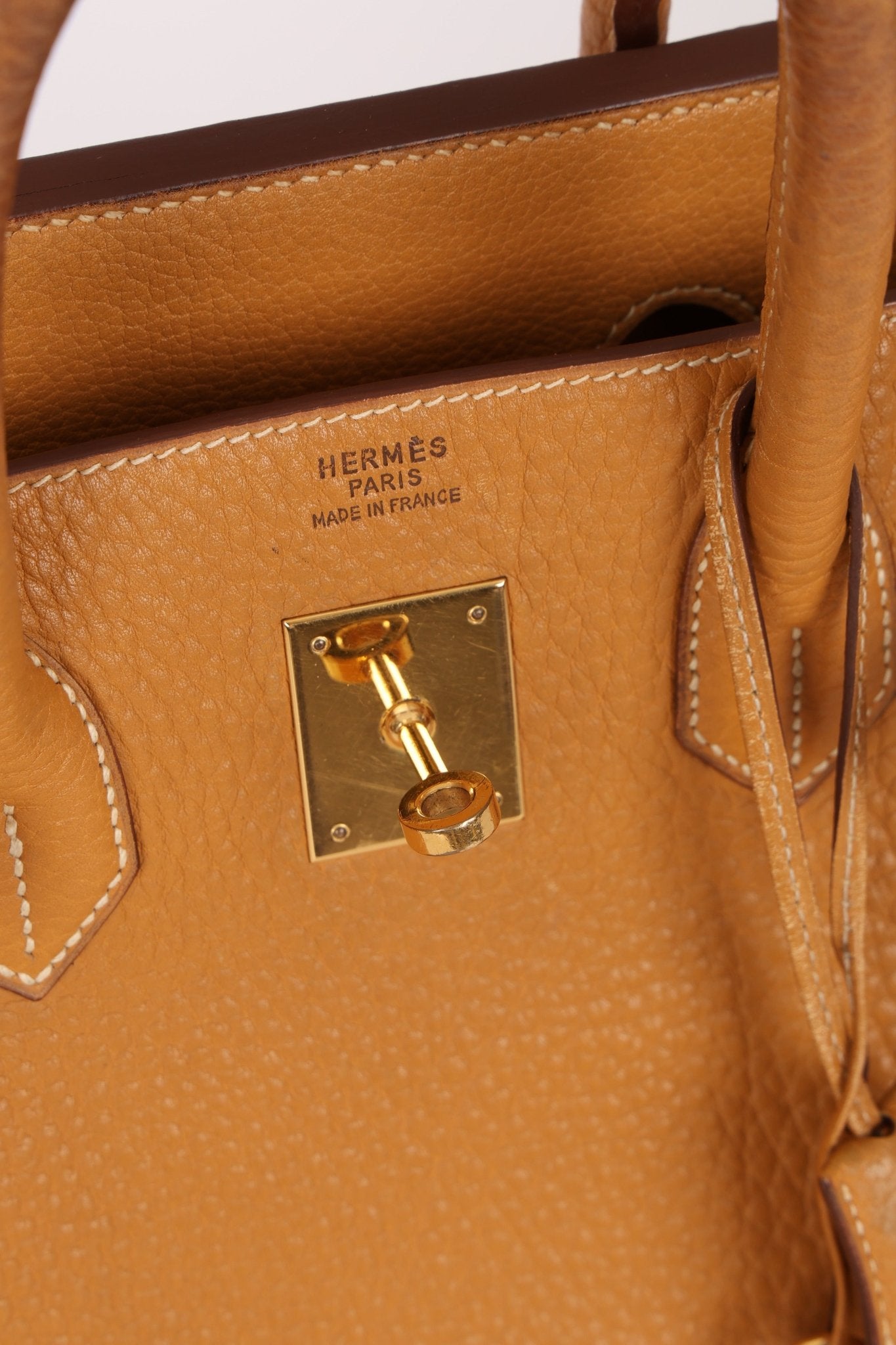 Hermès 1993 Gold Buffalo Birkin HAC 32 Retourne GHW - FashioNica