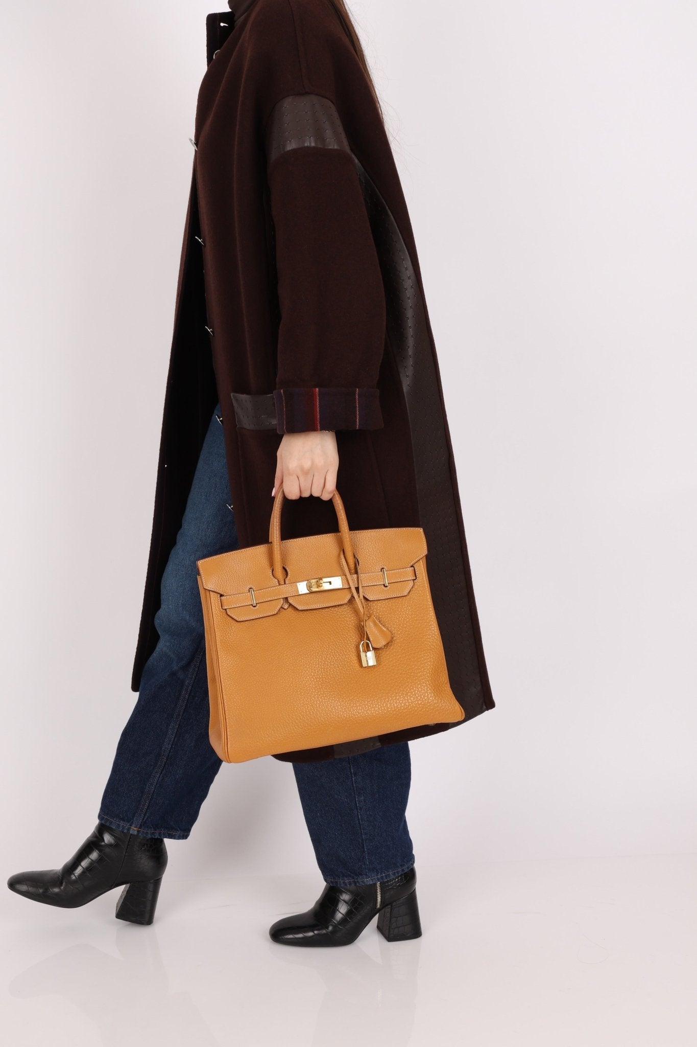 Hermès 1993 Gold Buffalo Birkin HAC 32 Retourne GHW - FashioNica