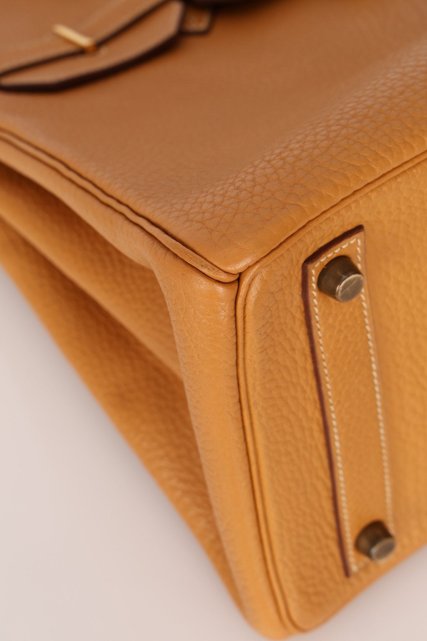 Hermès 1993 Gold Buffalo Birkin HAC 32 Retourne GHW - FashioNica