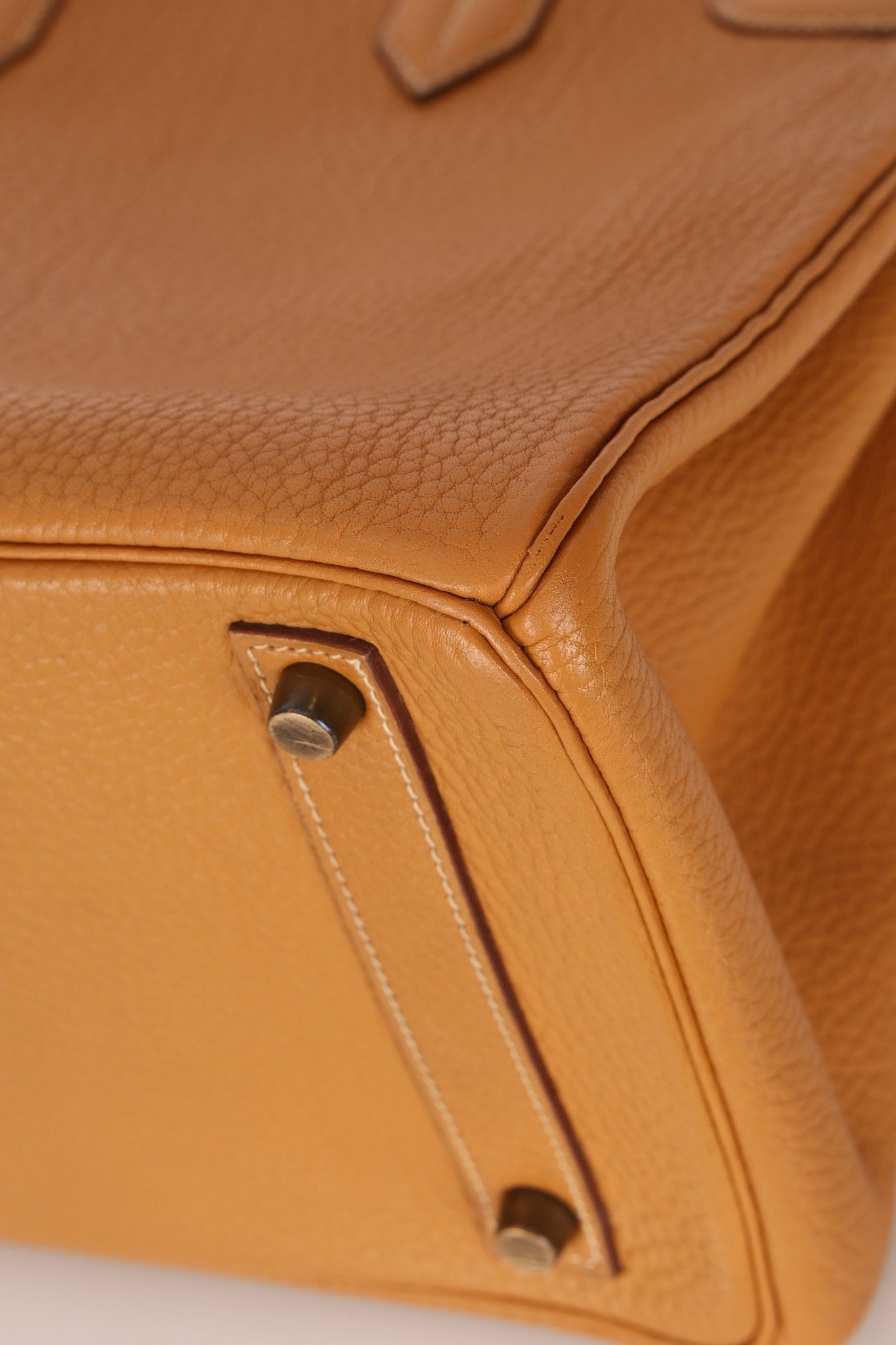 Hermès 1993 Gold Buffalo Birkin HAC 32 Retourne GHW - FashioNica