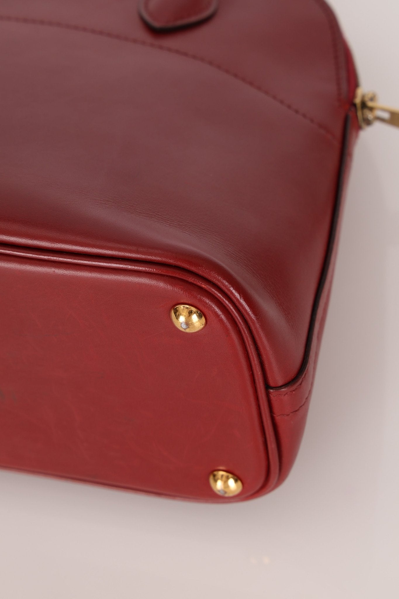 Hermès 1993 Rouge H Box Bolide 27 GHW - FashioNica
