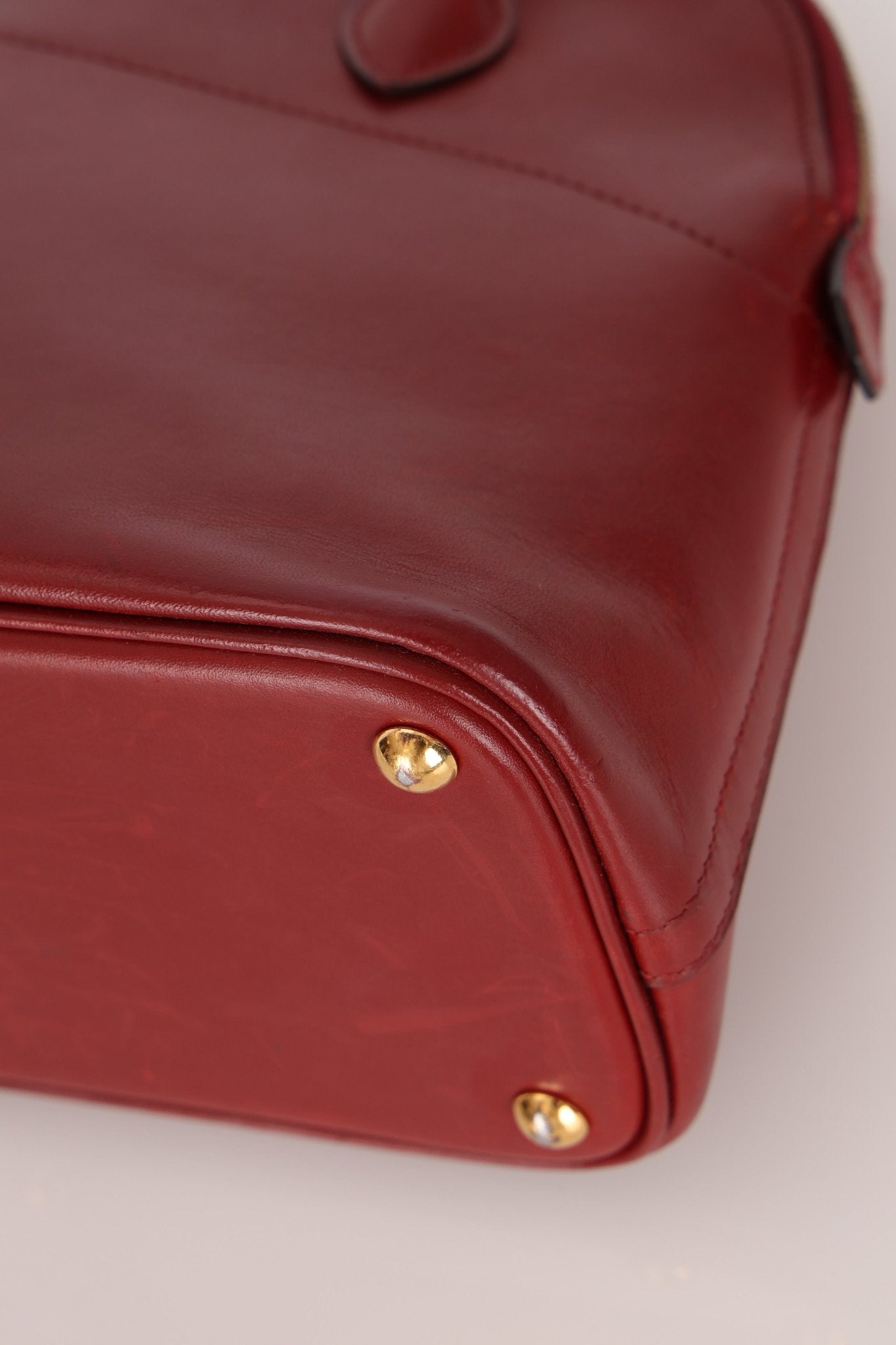 Hermès 1993 Rouge H Box Bolide 27 GHW - FashioNica