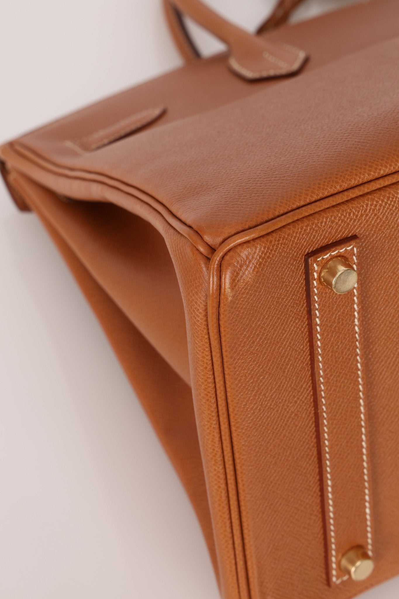 Hermès 1996 Gold Courchevel Retourne Birkin 35 GHW - FashioNica