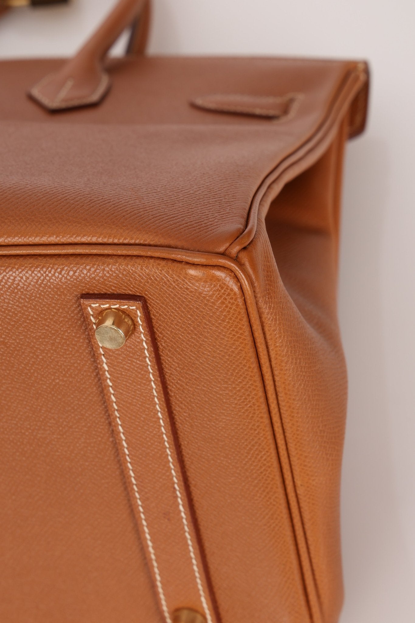 Hermès 1996 Gold Courchevel Retourne Birkin 35 GHW - FashioNica