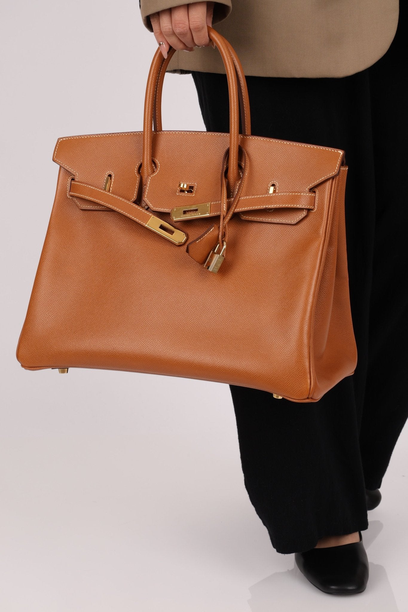 Hermès 1996 Gold Courchevel Retourne Birkin 35 GHW - FashioNica