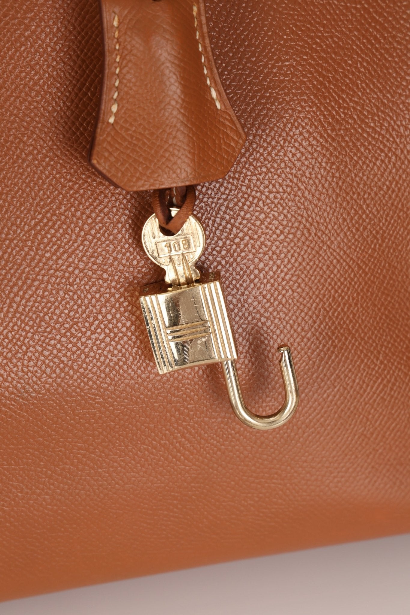 Hermès 1997 Gold Courchevel Retourne Birkin 35 GHW - FashioNica