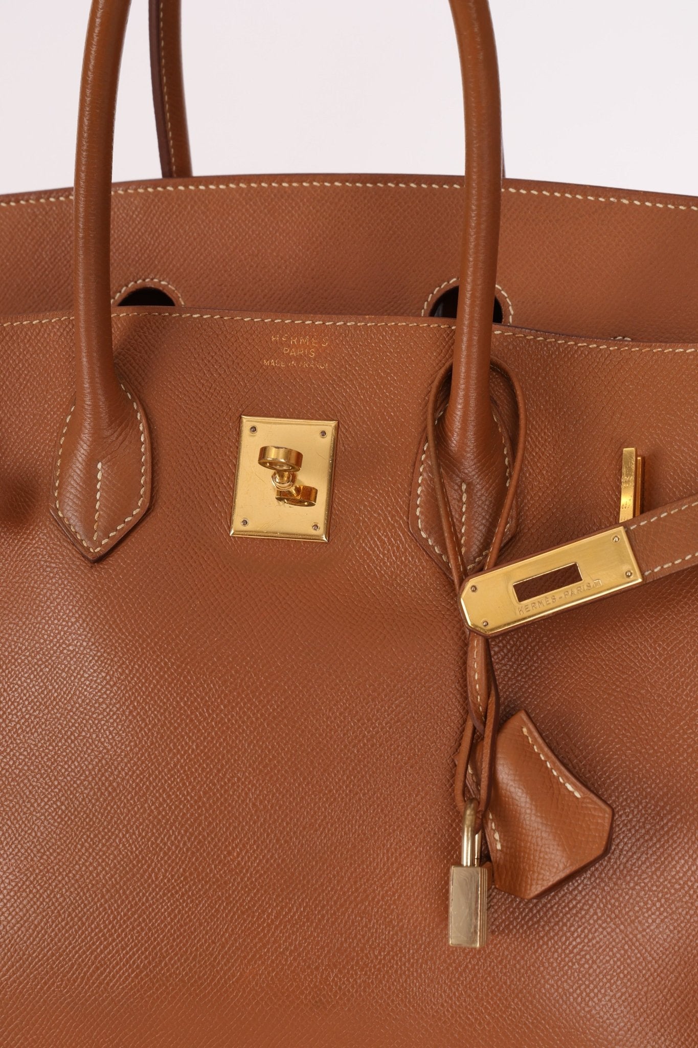 Hermès 1997 Gold Courchevel Retourne Birkin 35 GHW - FashioNica