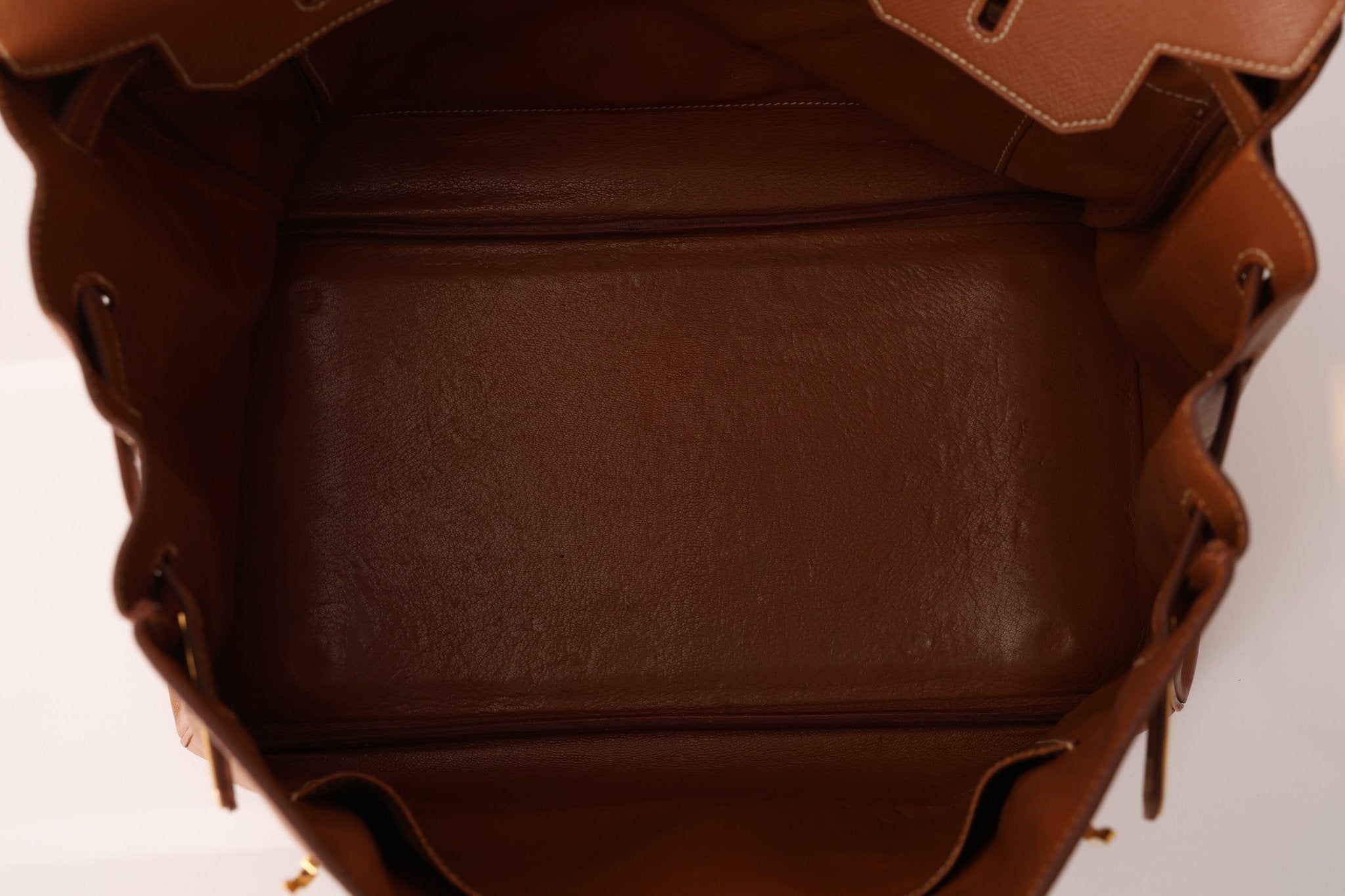 Hermès 1997 Gold Courchevel Retourne Birkin 35 GHW - FashioNica