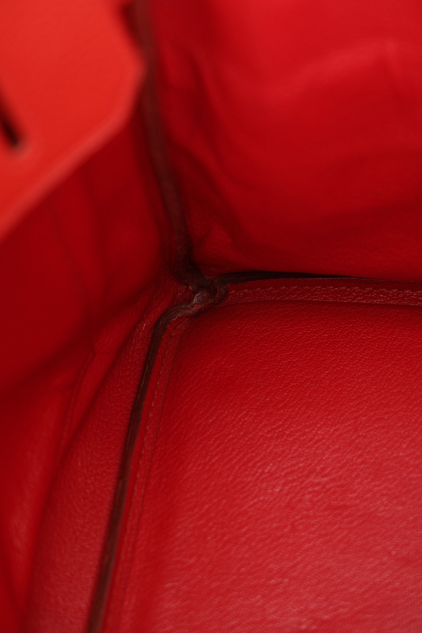 Hermès 1997 Retourne Rouge Vif Ardennes Birkin 35 GHW - FashioNica