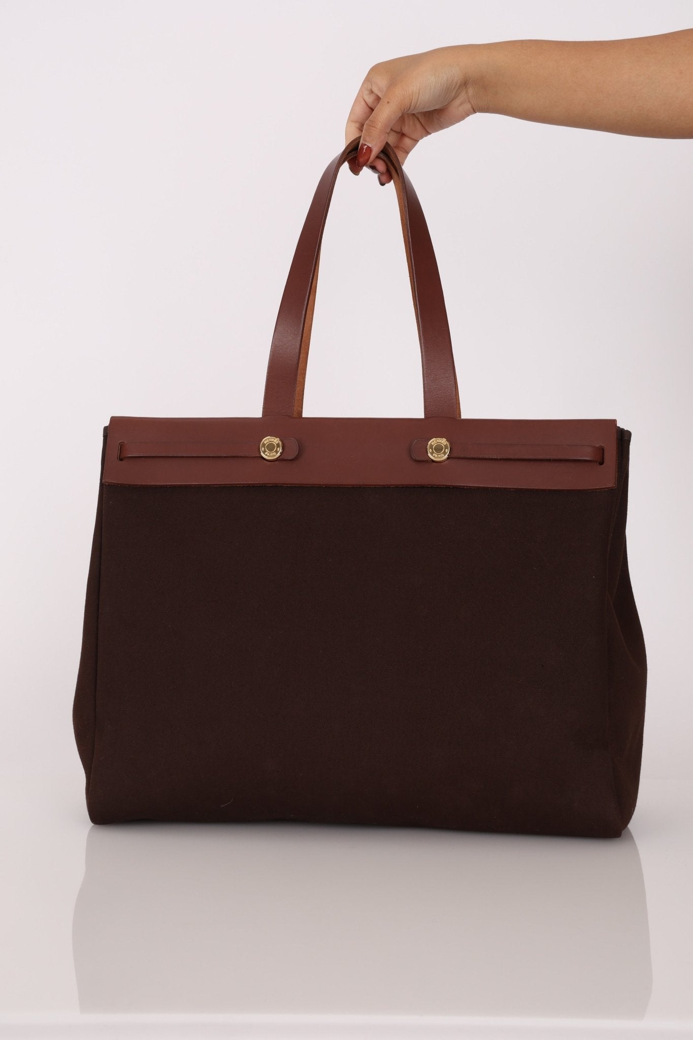 Hermès 2002 Rouge Sellier Vache Hunter and Ebene Toile Cabas Herbag 38 GHW - FashioNica