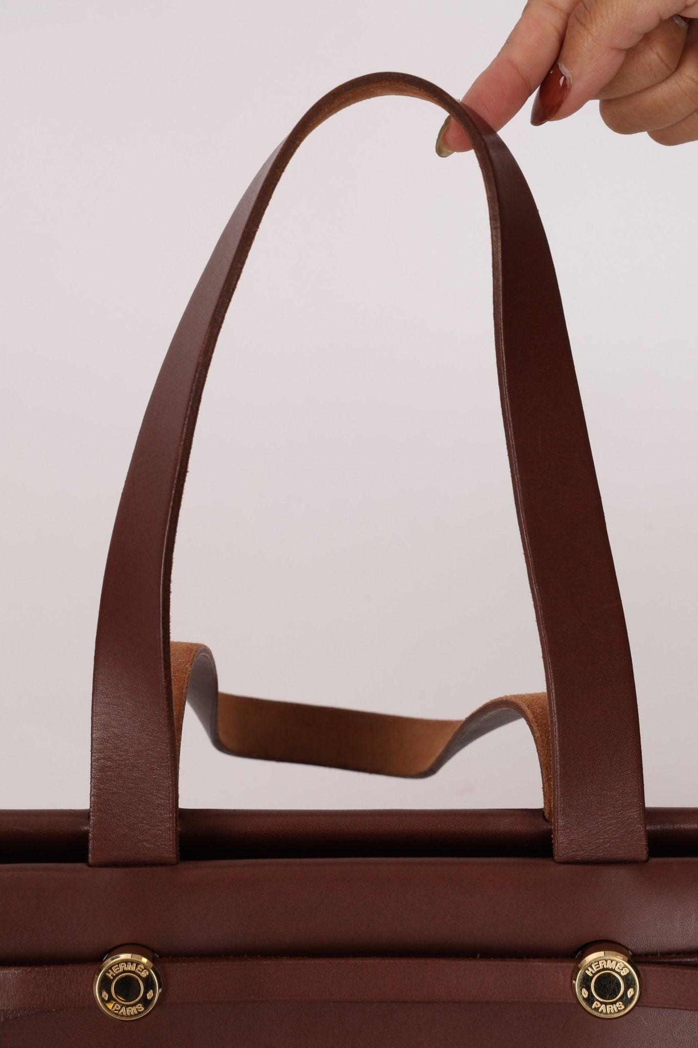 Hermès 2002 Rouge Sellier Vache Hunter and Ebene Toile Cabas Herbag 38 GHW - FashioNica