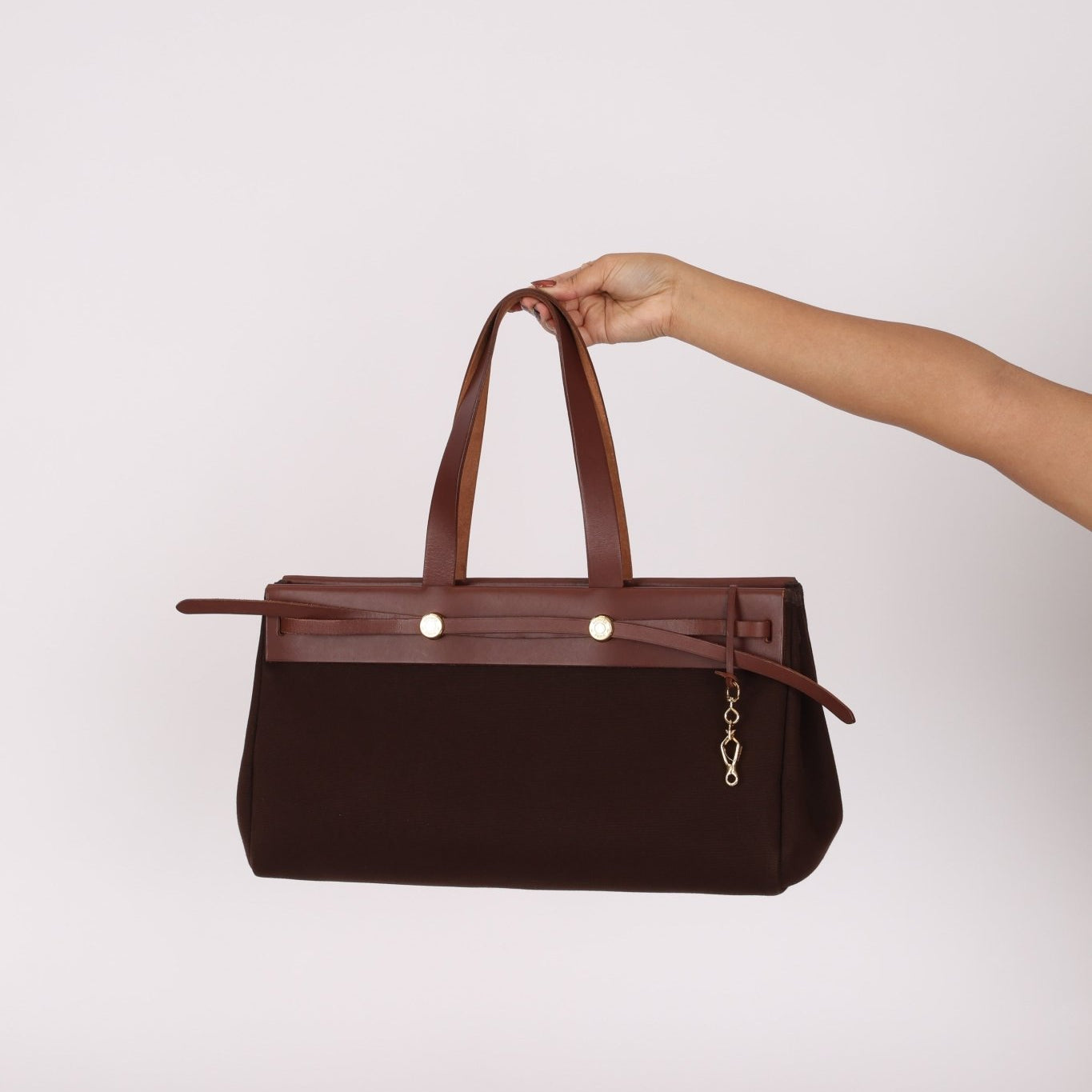 Hermès 2002 Rouge Sellier Vache Hunter and Ebene Toile Cabas Herbag 38 GHW - FashioNica