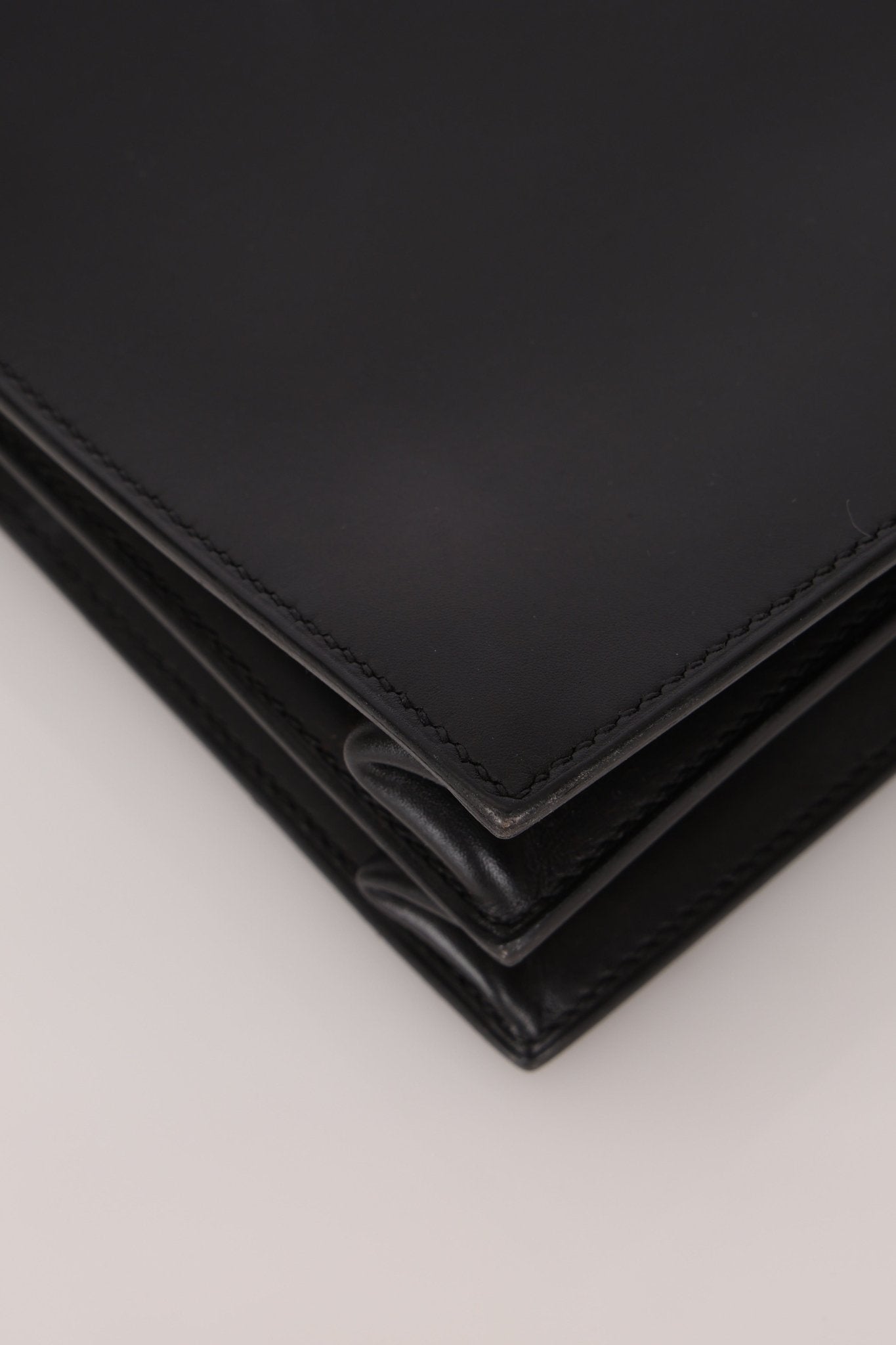 Hermès 2003 Noir Box Kelly Dépèche 34 PHW - FashioNica