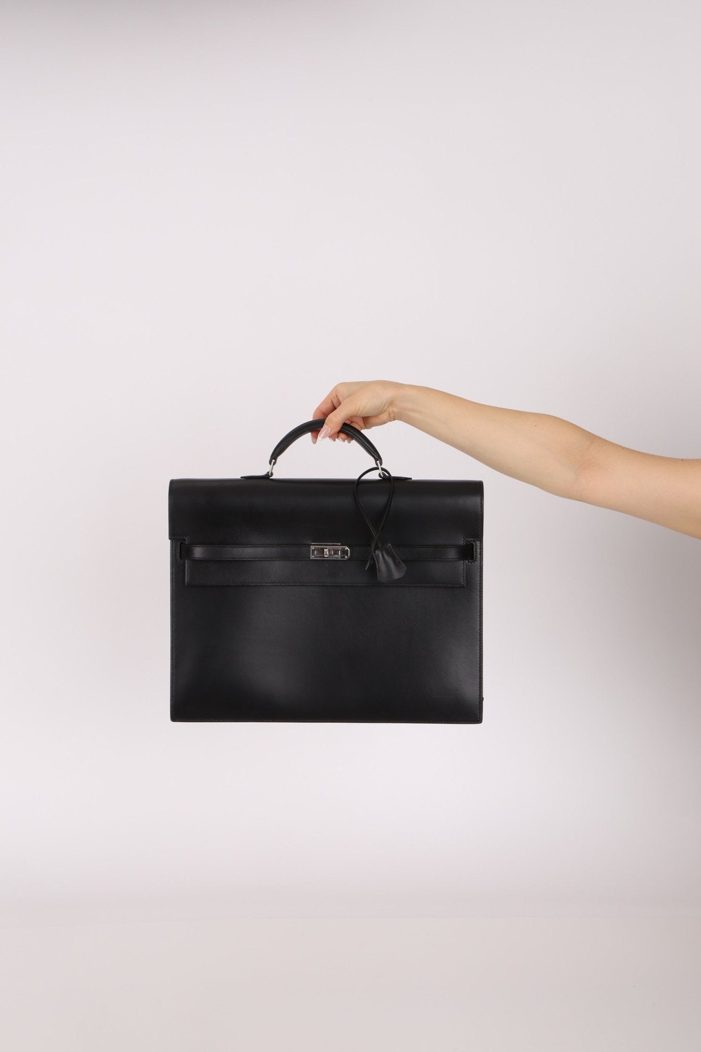 Hermès 2003 Noir Box Kelly Dépèche 34 PHW - FashioNica