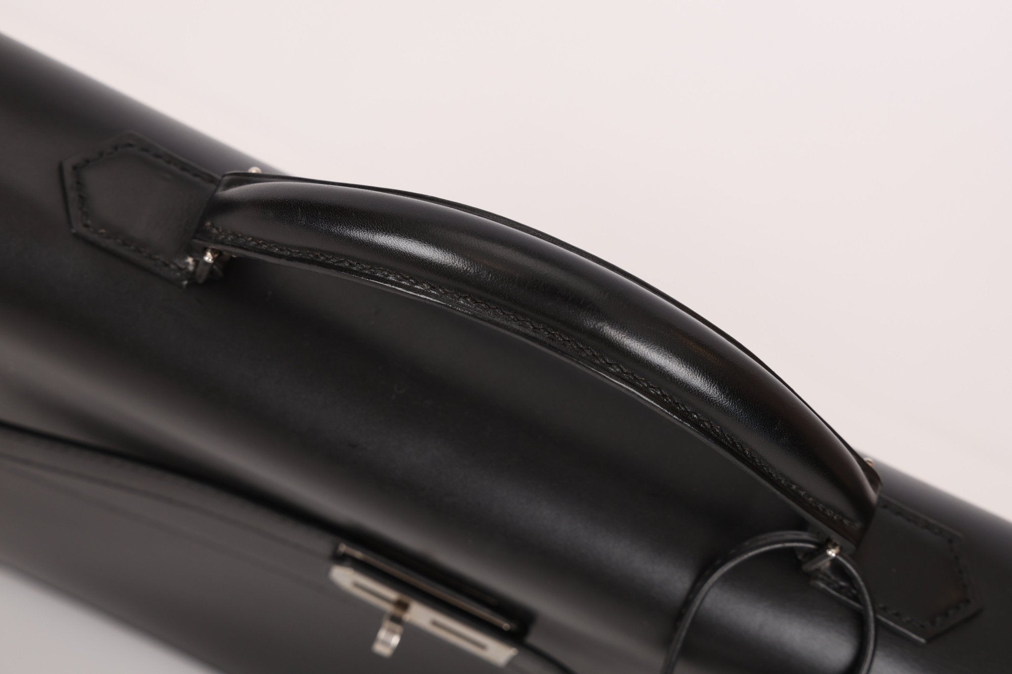 Hermès 2003 Noir Box Kelly Dépèche 34 PHW - FashioNica