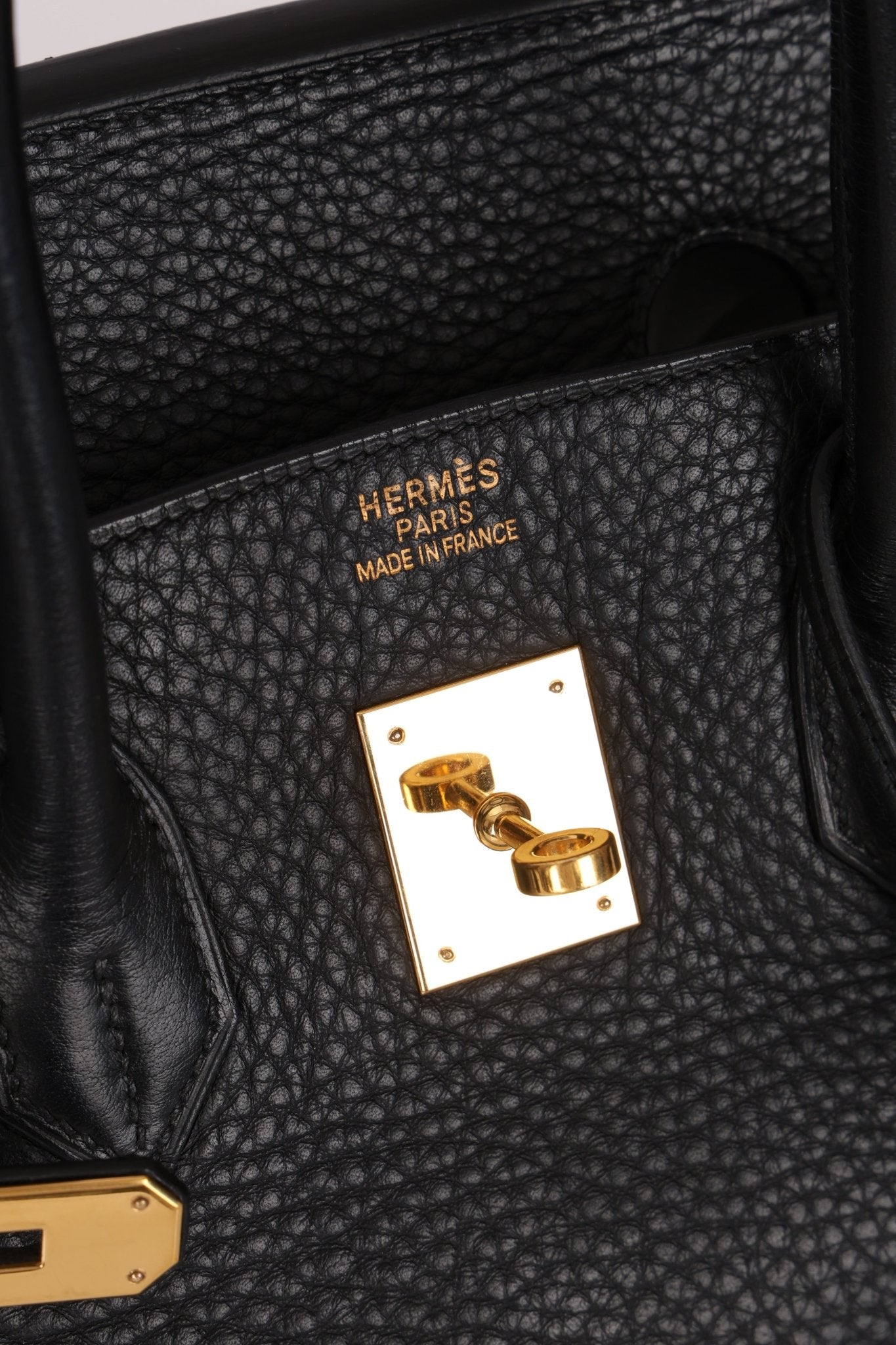 Hermès 2004 Noir Clemence Birkin 35 Retourne GHW - FashioNica