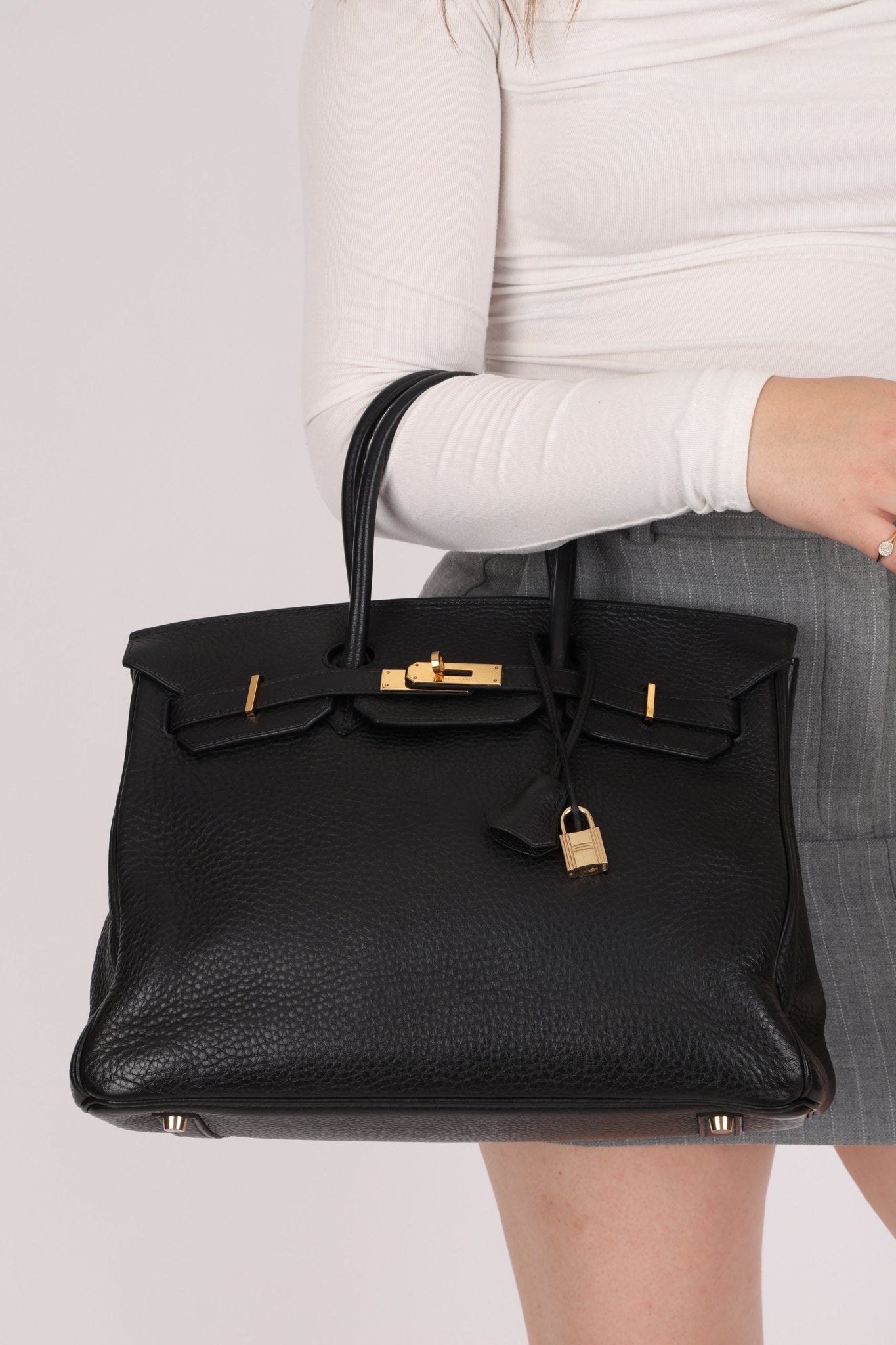 Hermès 2004 Noir Clemence Birkin 35 Retourne GHW - FashioNica