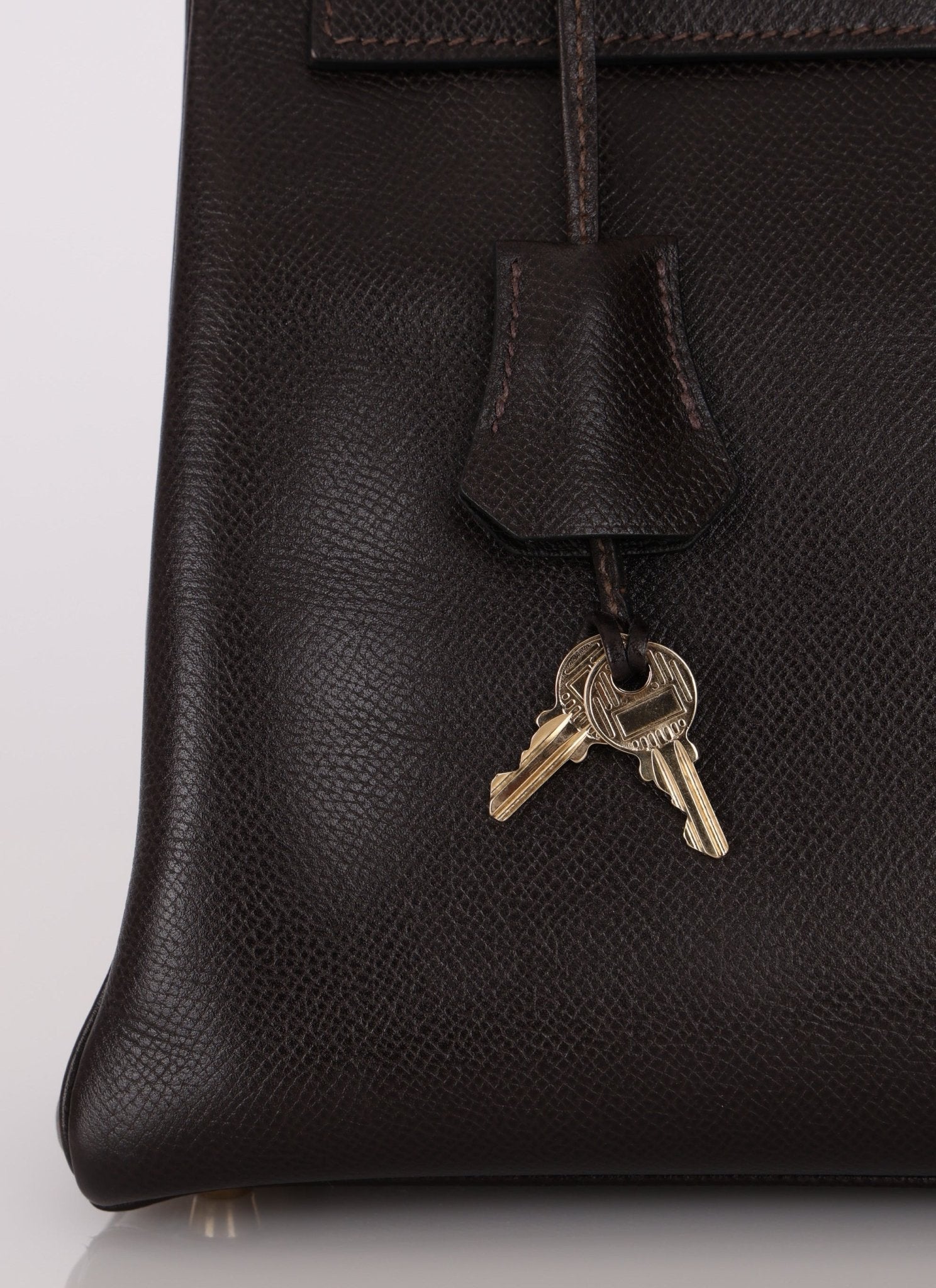 Hermès 2005 Chocolate Epsom Retourne Kelly 32 GHW - FashioNica