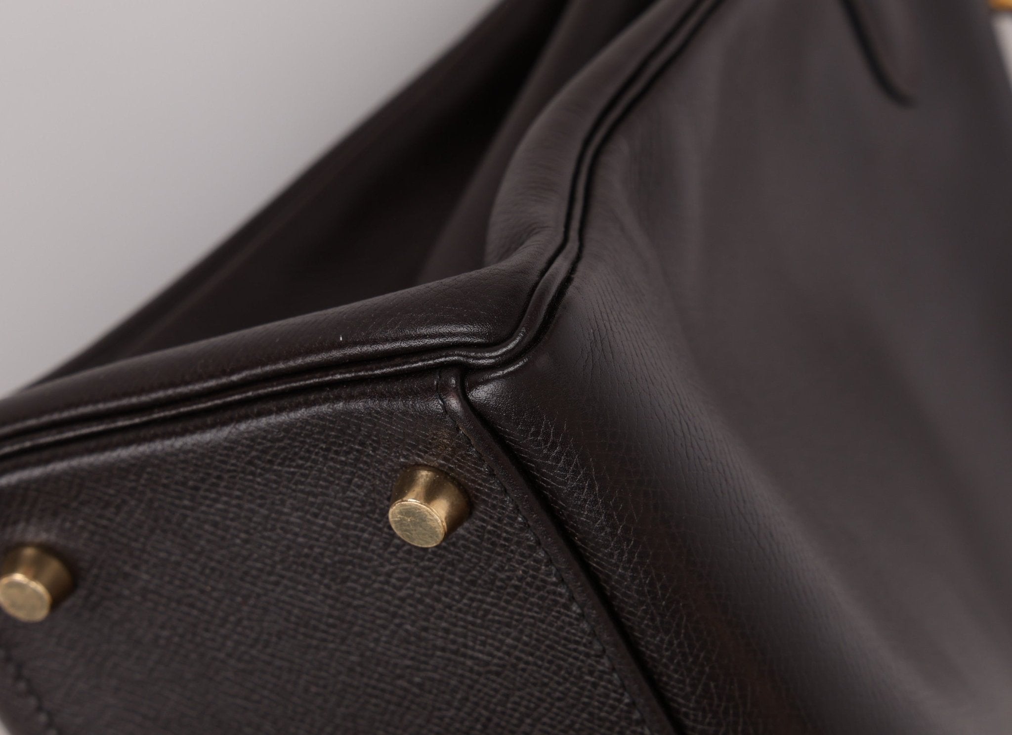 Hermès 2005 Chocolate Epsom Retourne Kelly 32 GHW - FashioNica