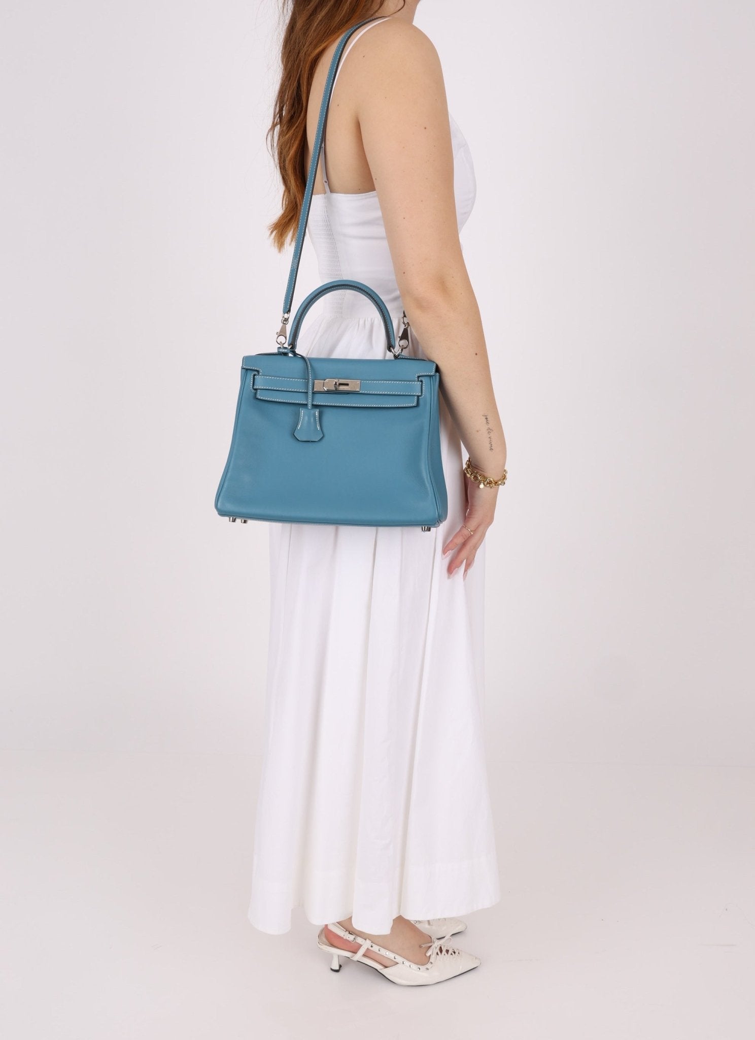 Hermès 2006 Bleu Jean Swift Retourne Kelly 28 PHW - FashioNica