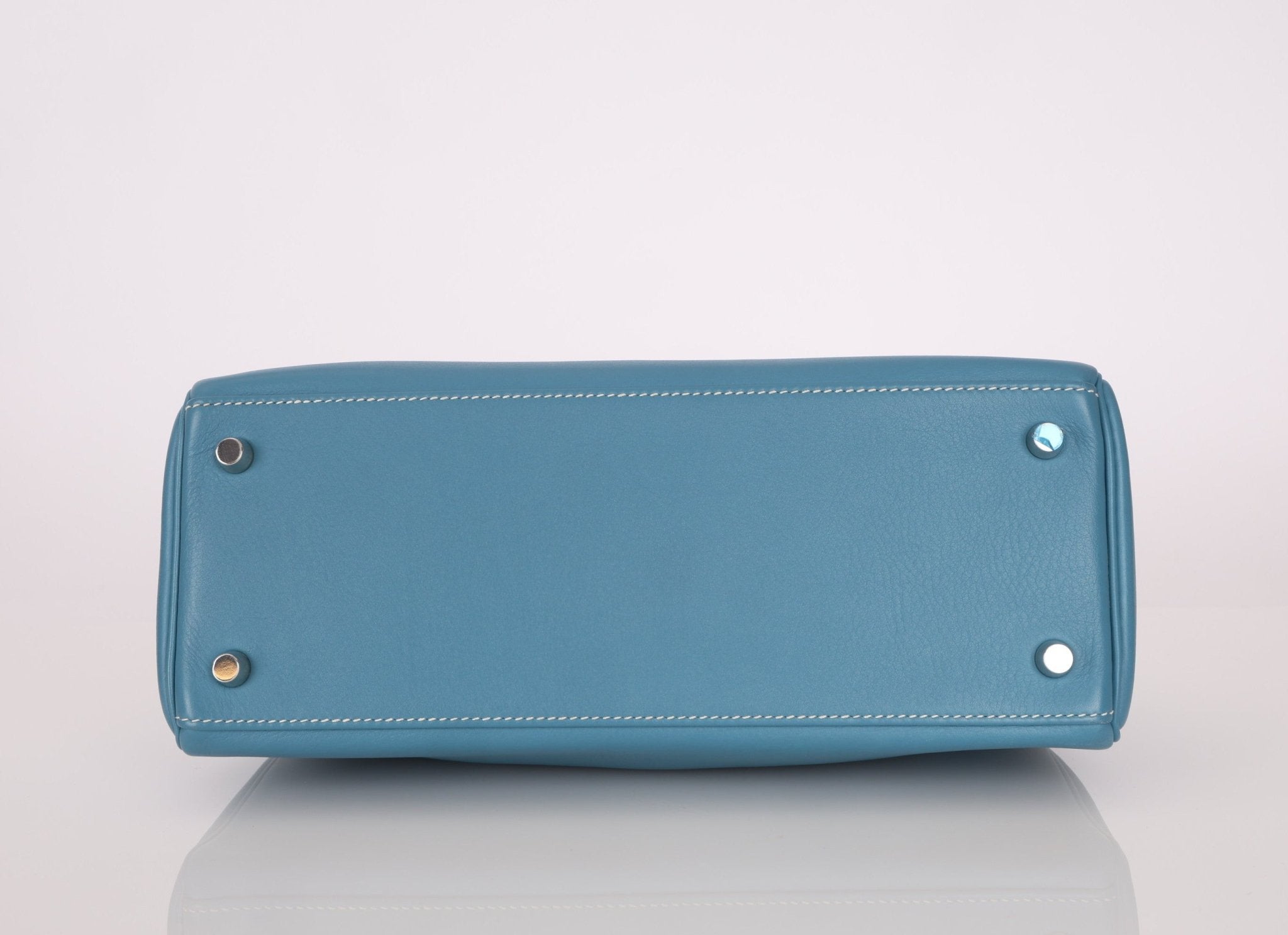 Hermès 2006 Bleu Jean Swift Retourne Kelly 28 PHW - FashioNica