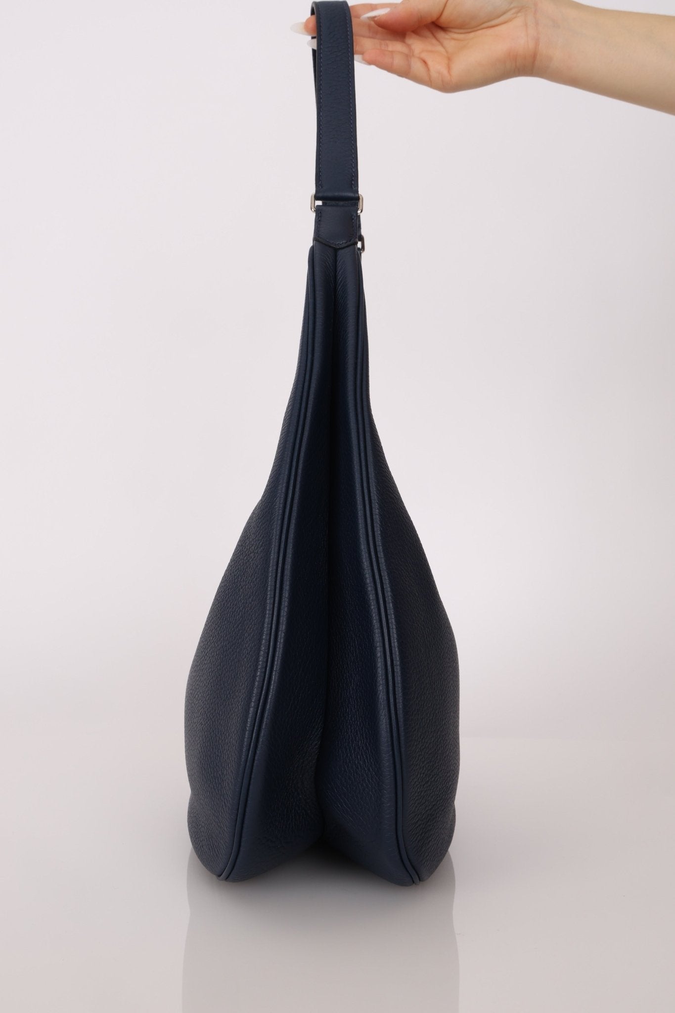 Hermès 2009 Bleu Indigo Clemence Gao Hobo - FashioNica